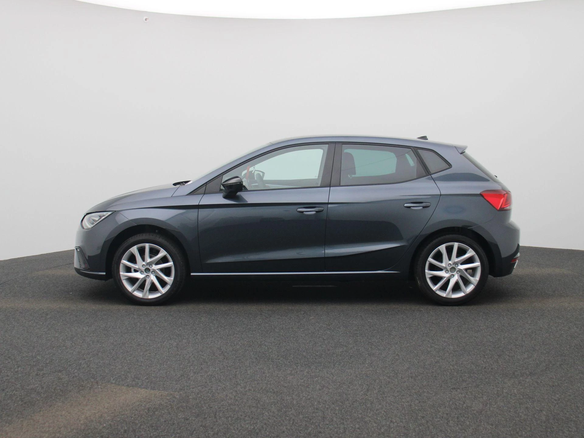 SEAT Ibiza 1.0 EcoTSI FR Business Connect 95 PK