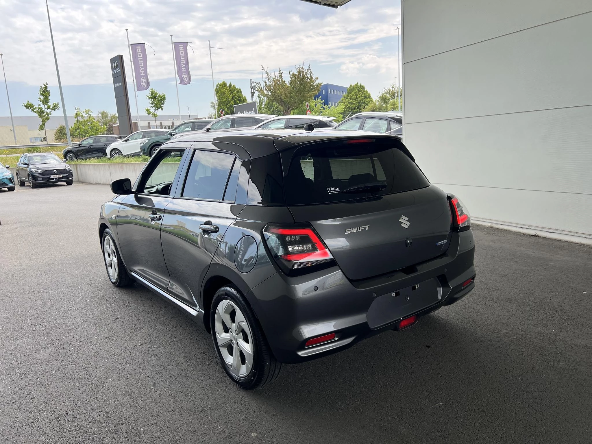 Suzuki Swift 1.2 Grand Luxe + CVT