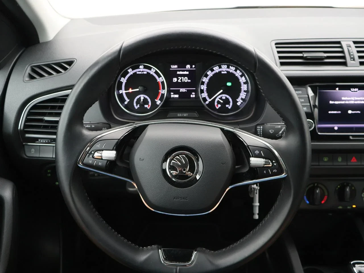 Škoda-Fabia-image-15