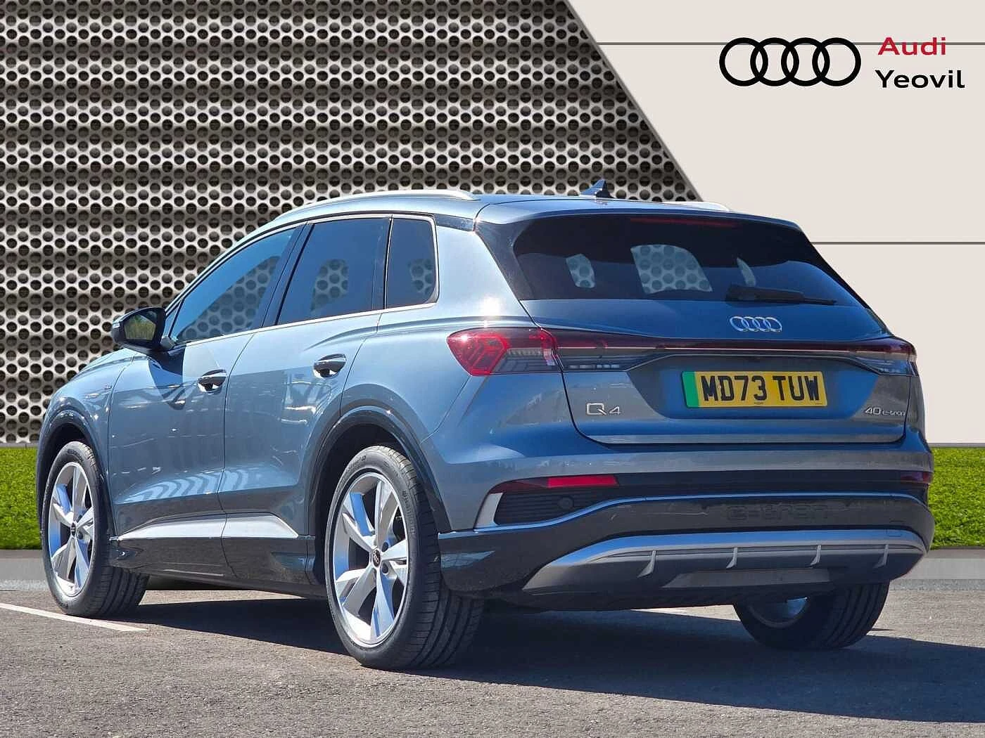 Audi-Q4 e-tron-image-2