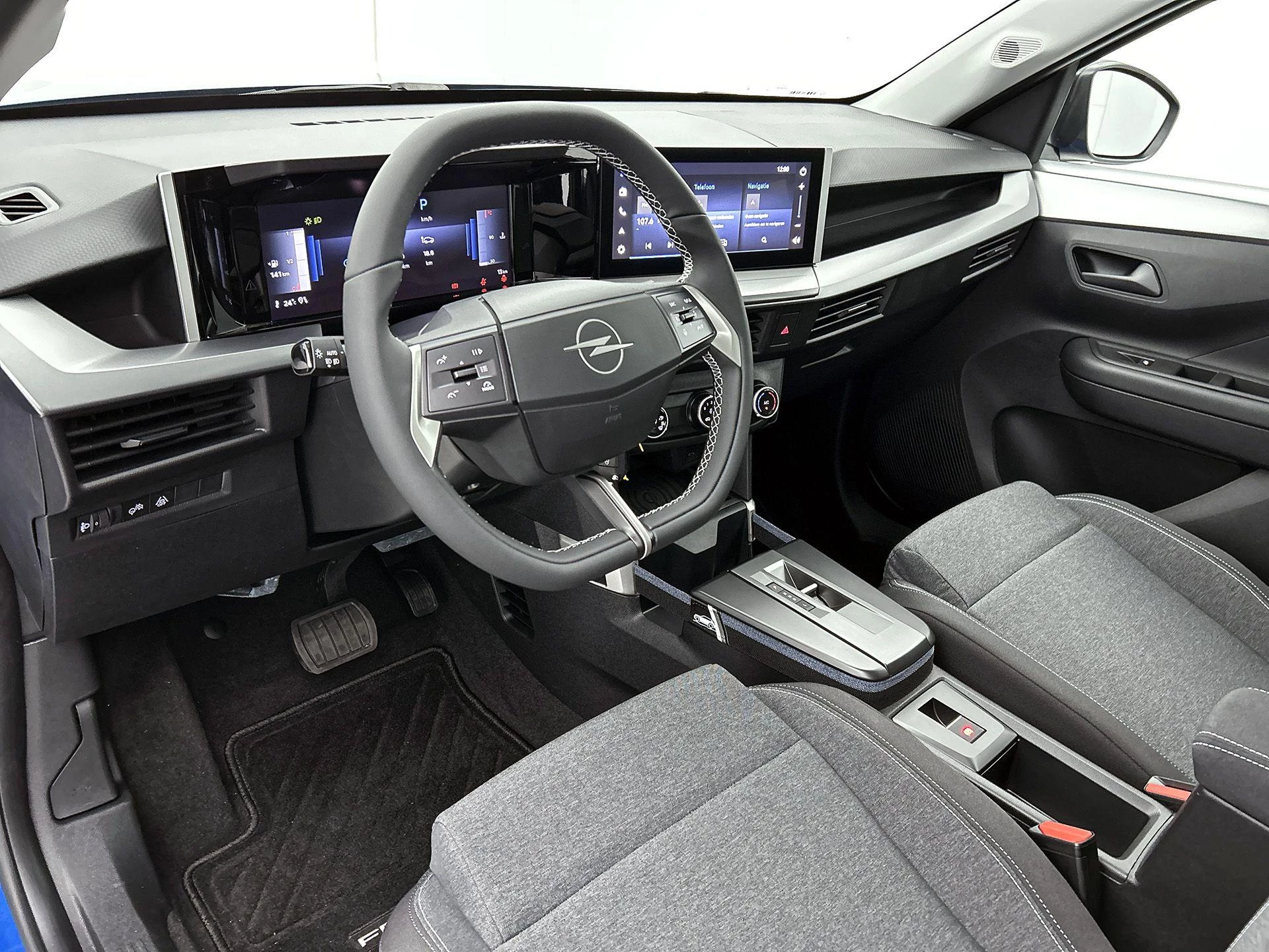 Opel Frontera 1.2 Turbo Hybrid Edition