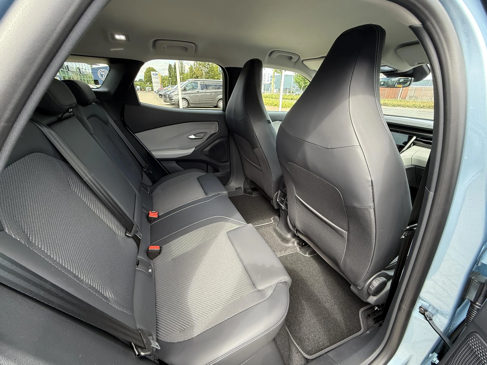 Ford-Explorer-image-20