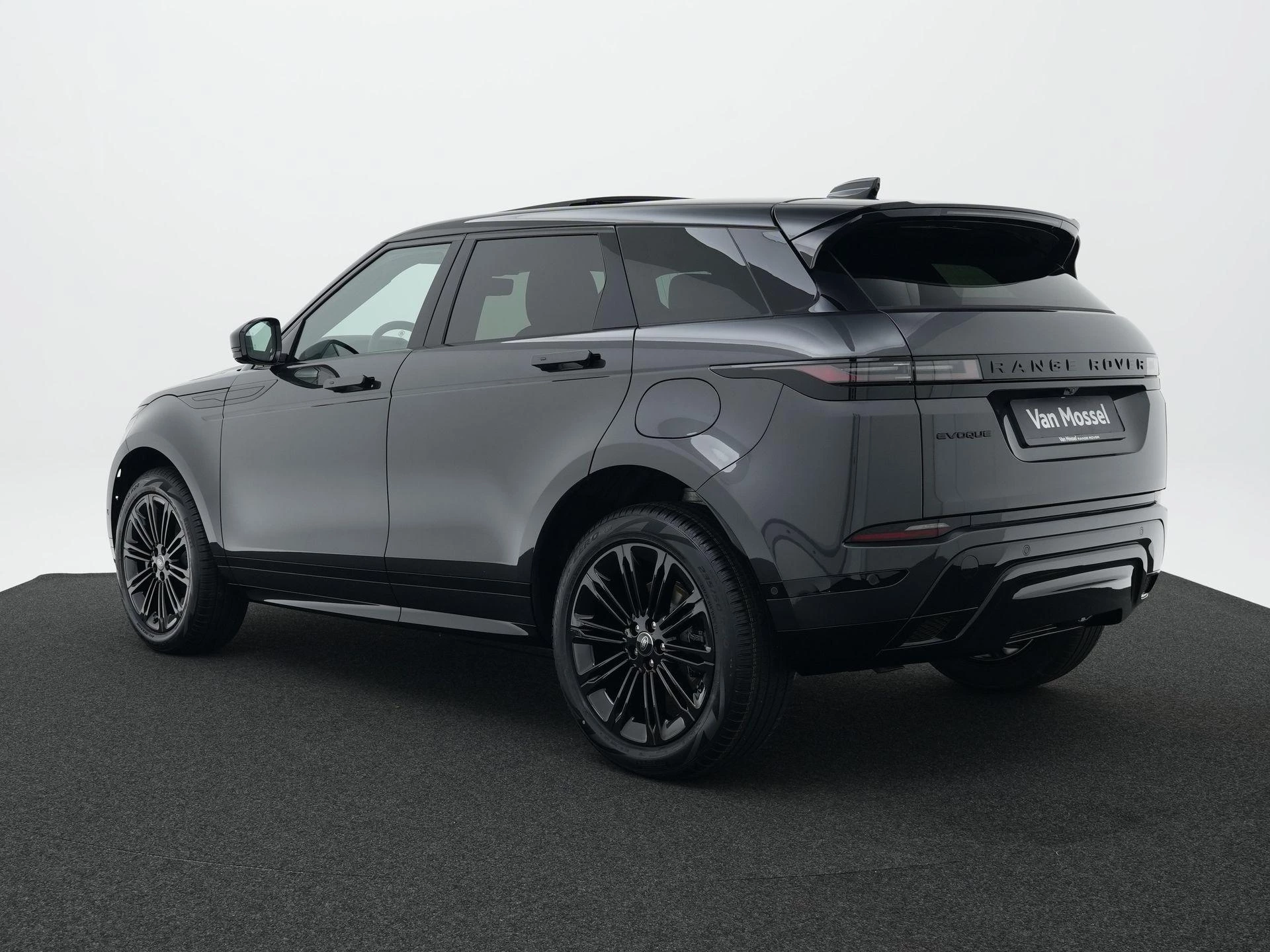 Land Rover-Range Rover Evoque-image-2