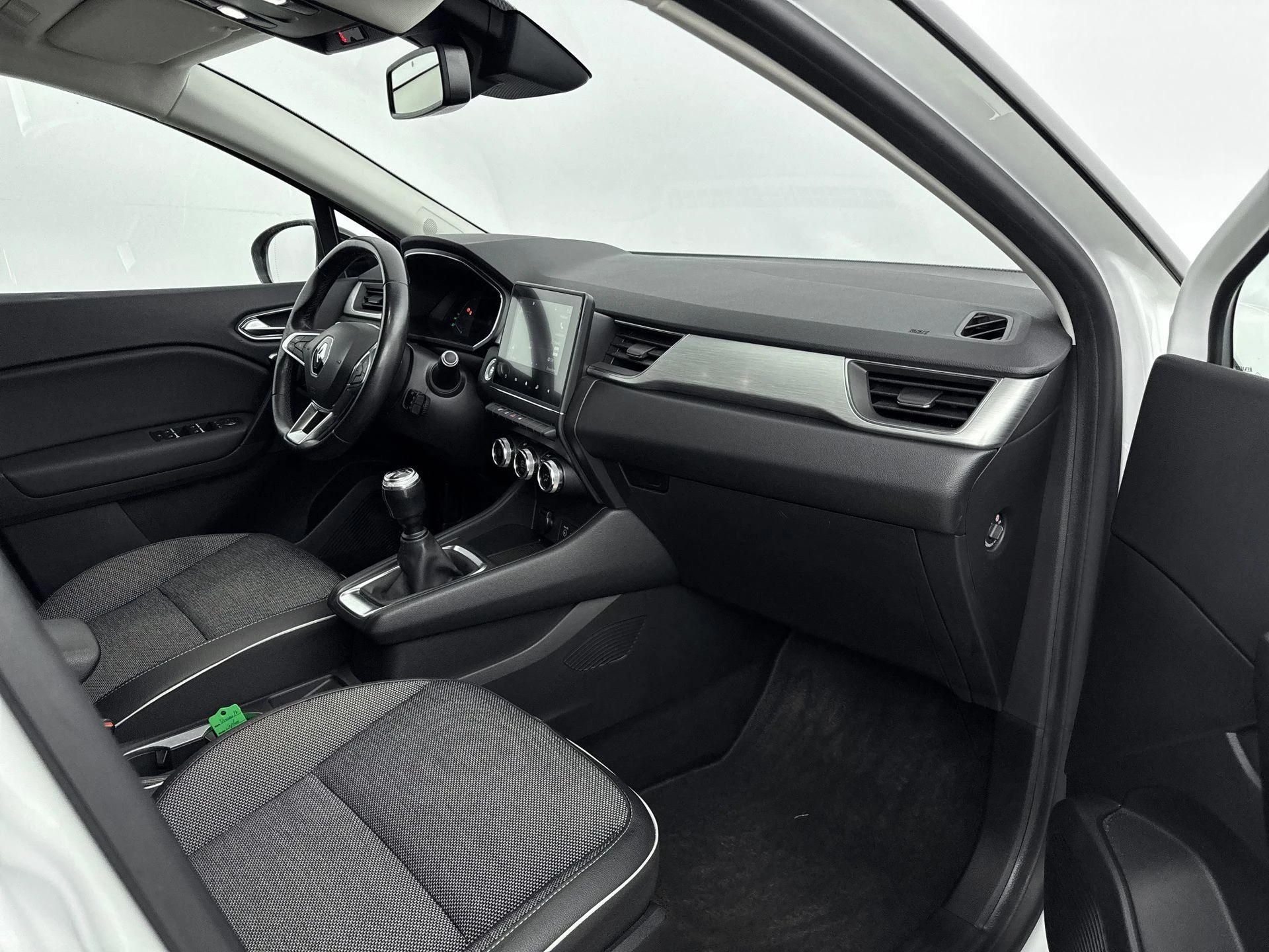 Renault-Captur-image-19