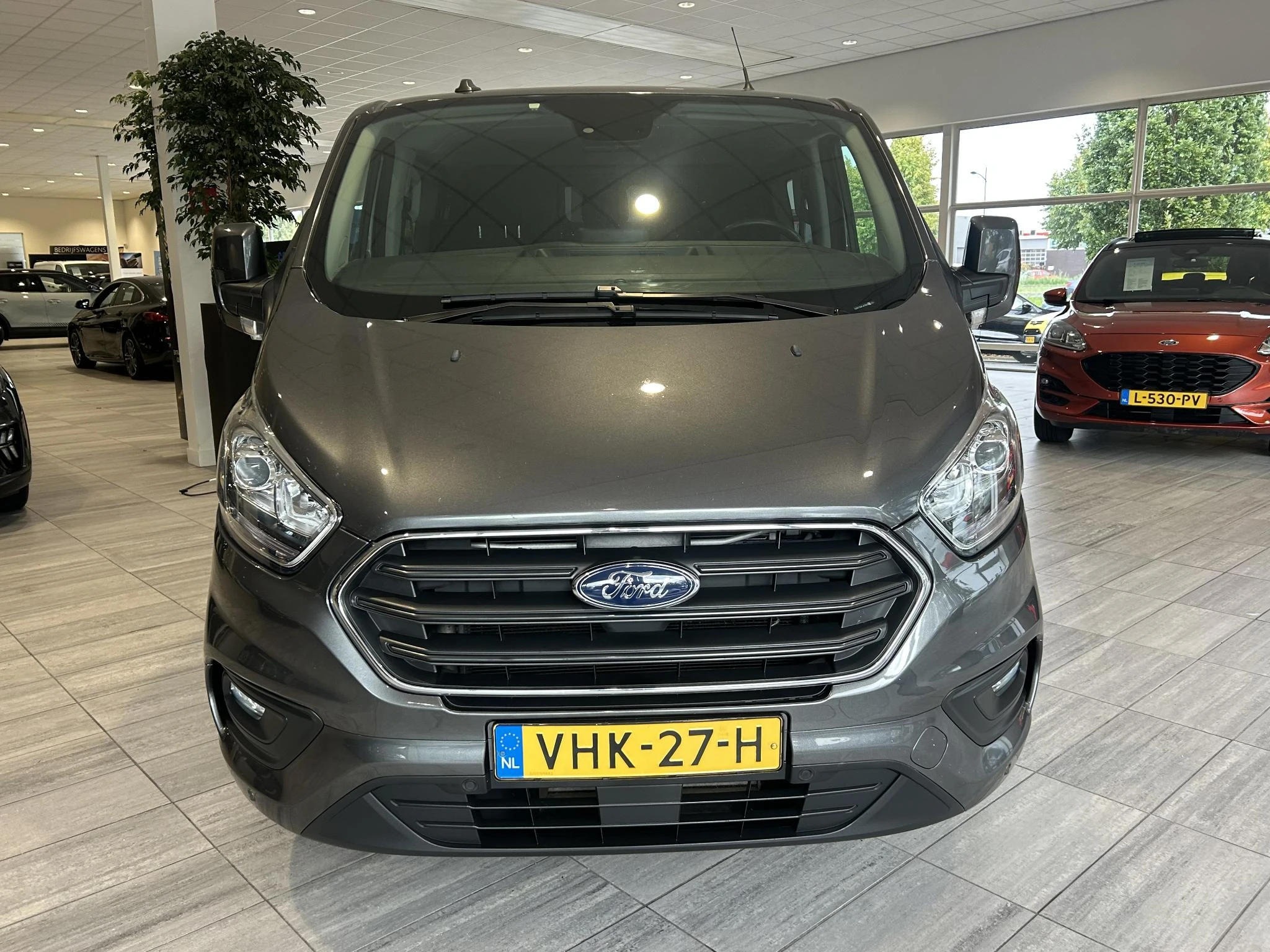 Ford-Transit Custom-image-7