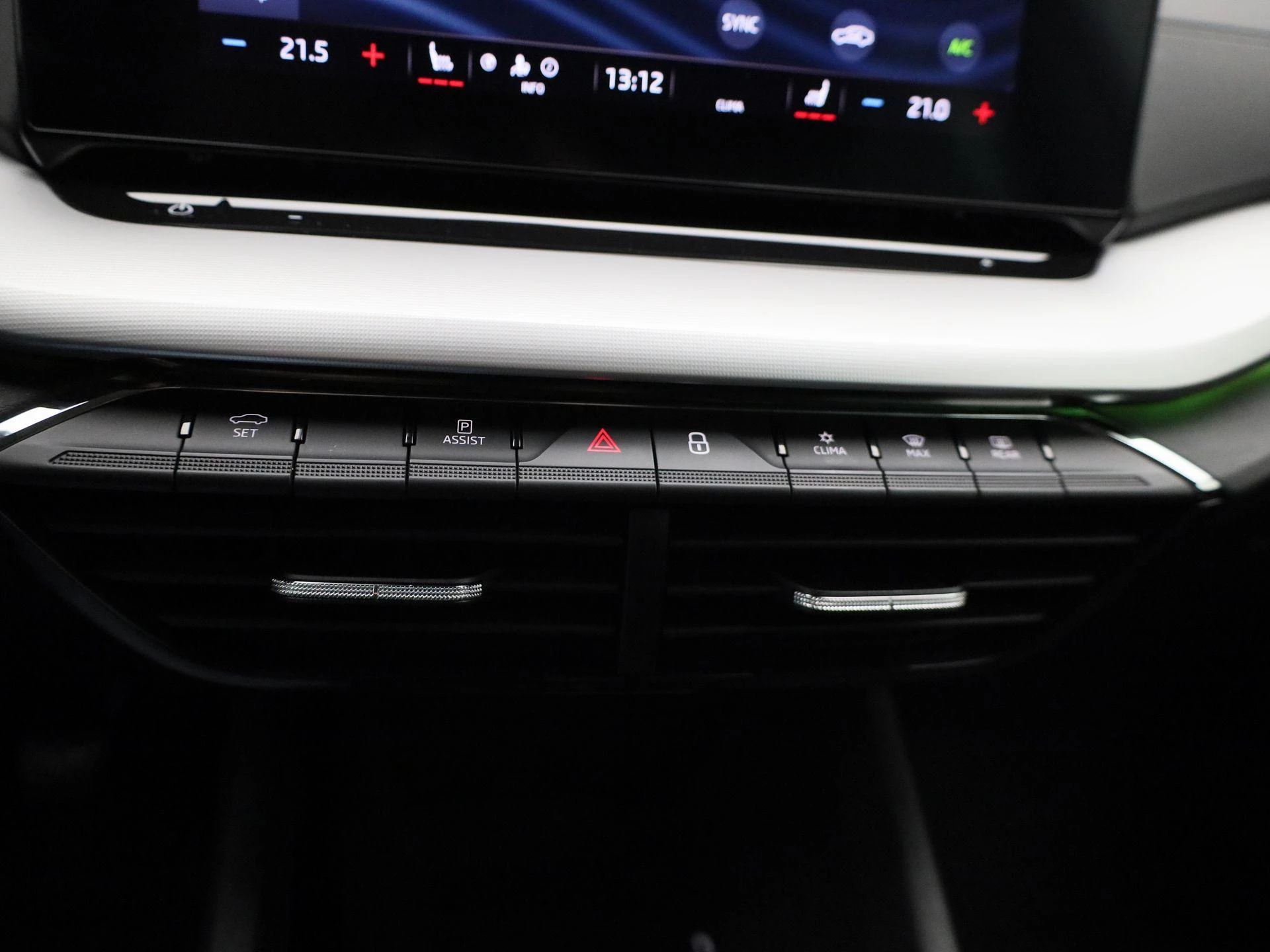 Škoda-Octavia-image-20