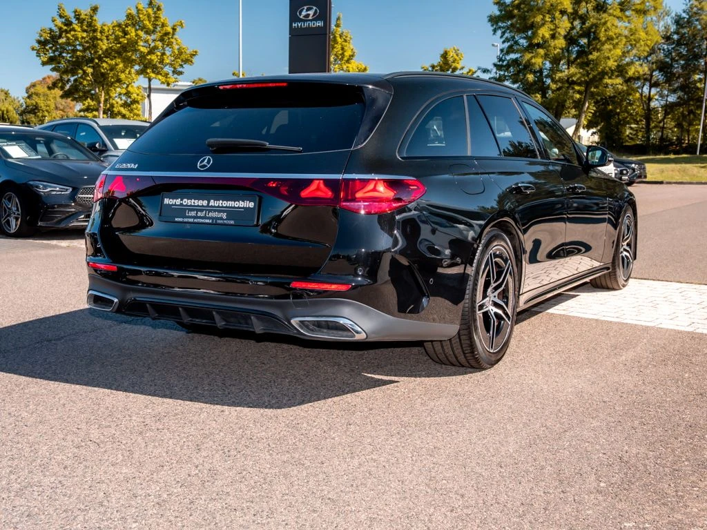 Mercedes-Benz-E-Klasse 220 d-image-5