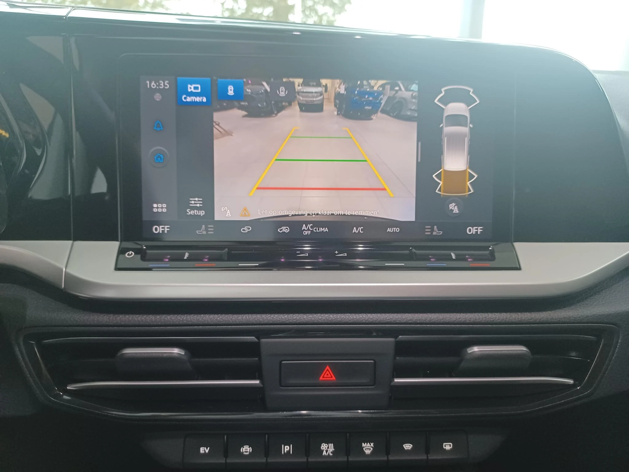 Ford-Tourneo Connect-image-10