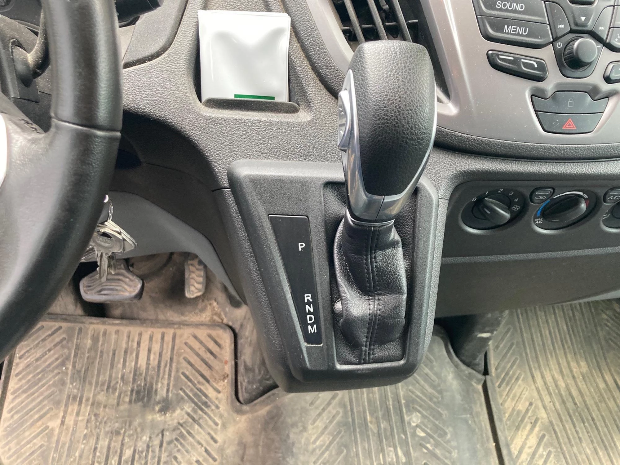 Ford-Transit-image-11