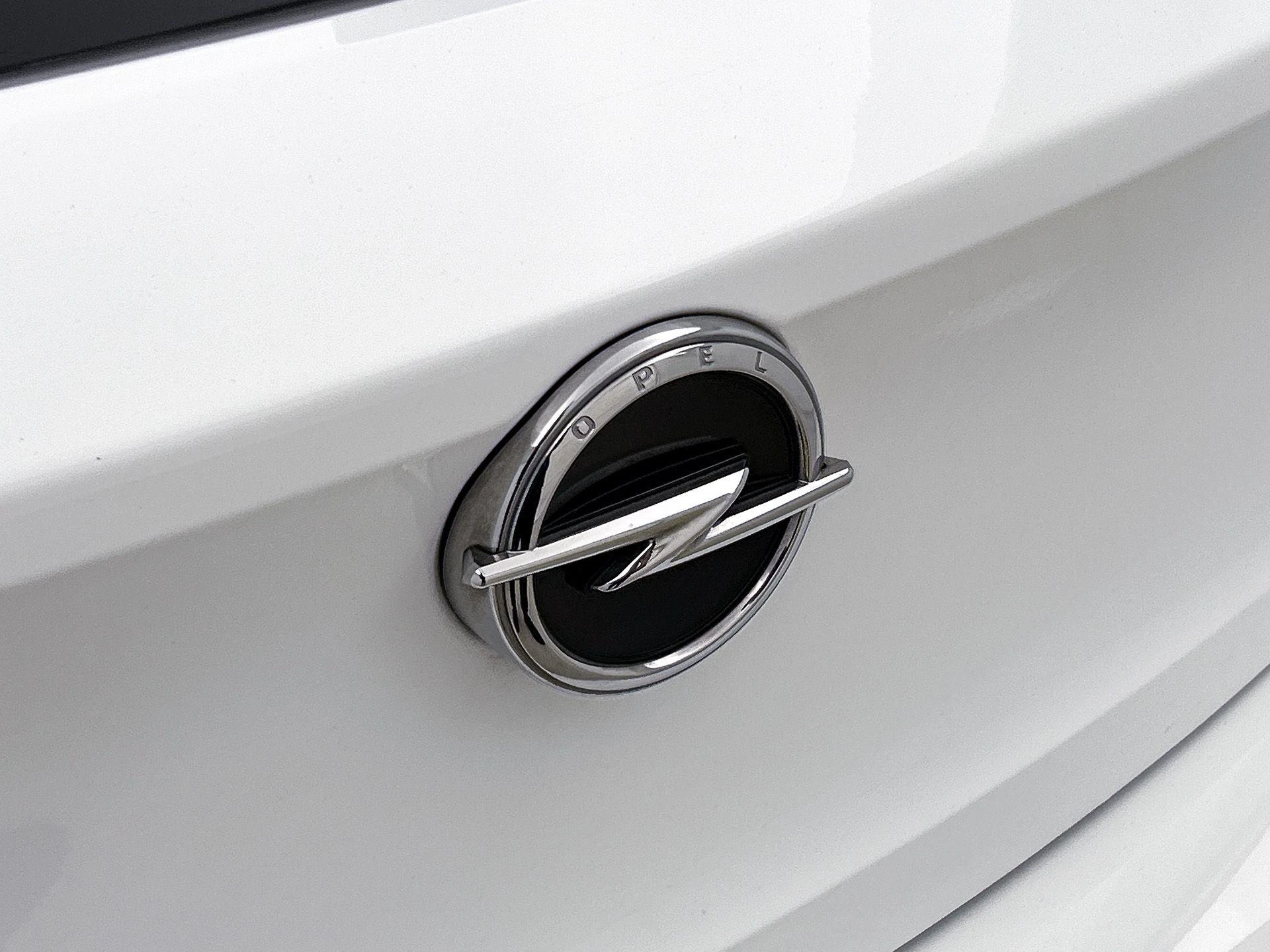 Opel-Corsa-image-13