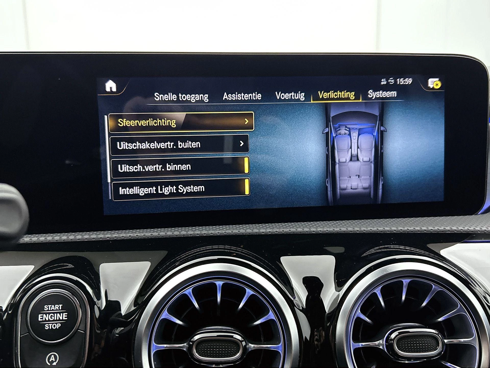 Mercedes-Benz-CLA-image-16