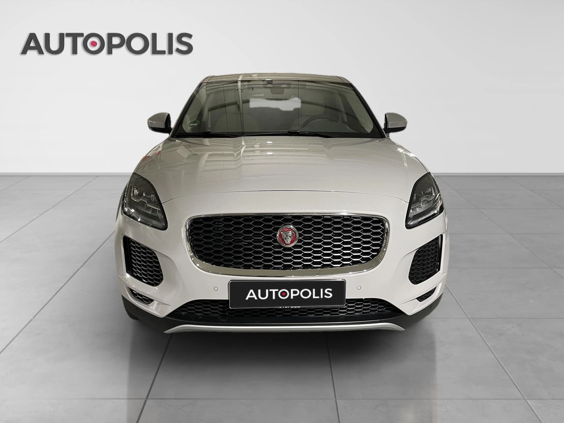 Jaguar-E-PACE-image-13
