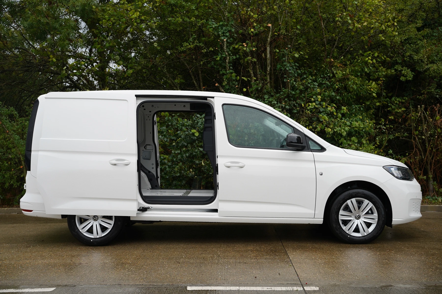 Volkswagen-Caddy-image-3
