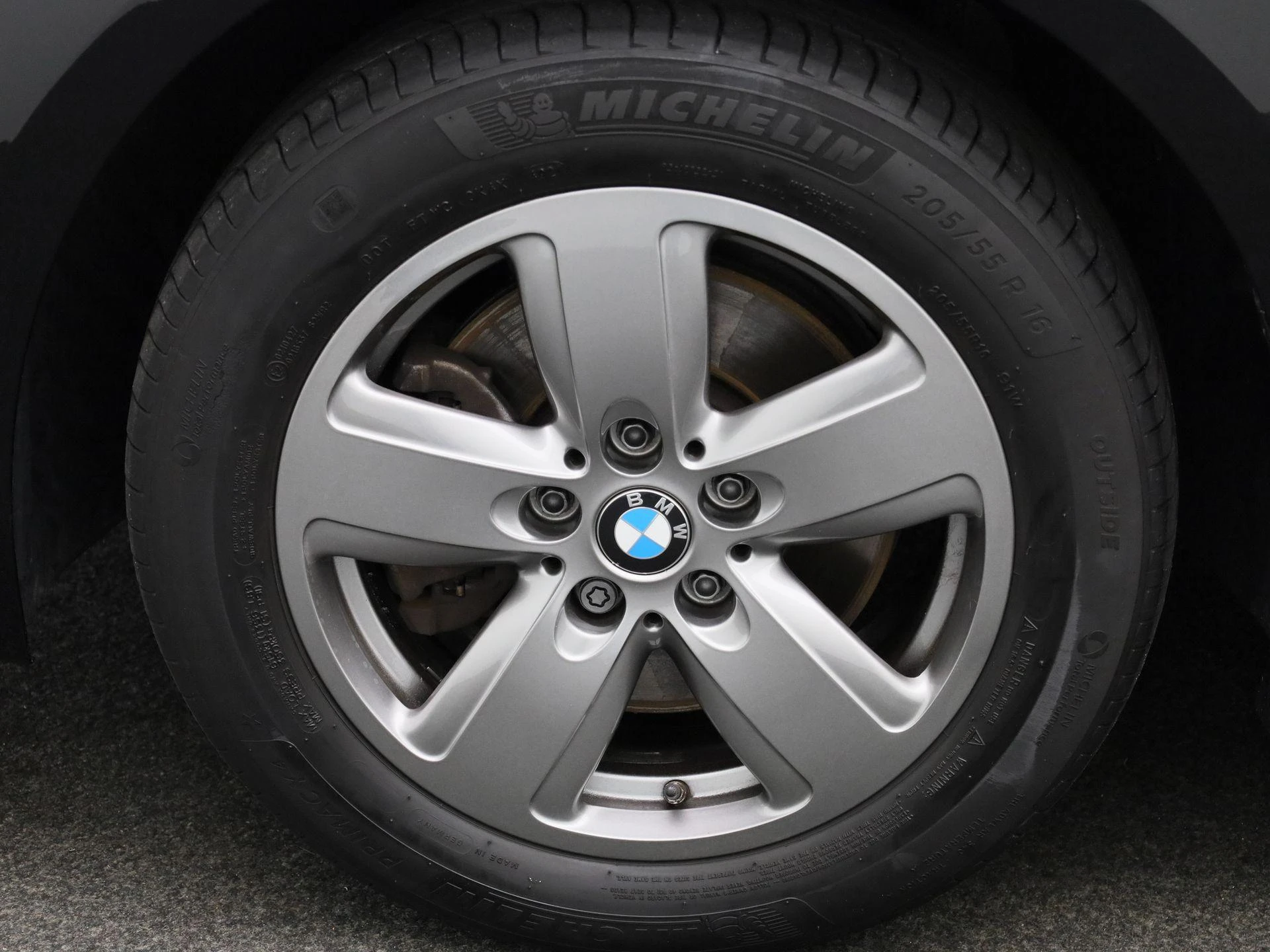 BMW-1 Serie-image-12