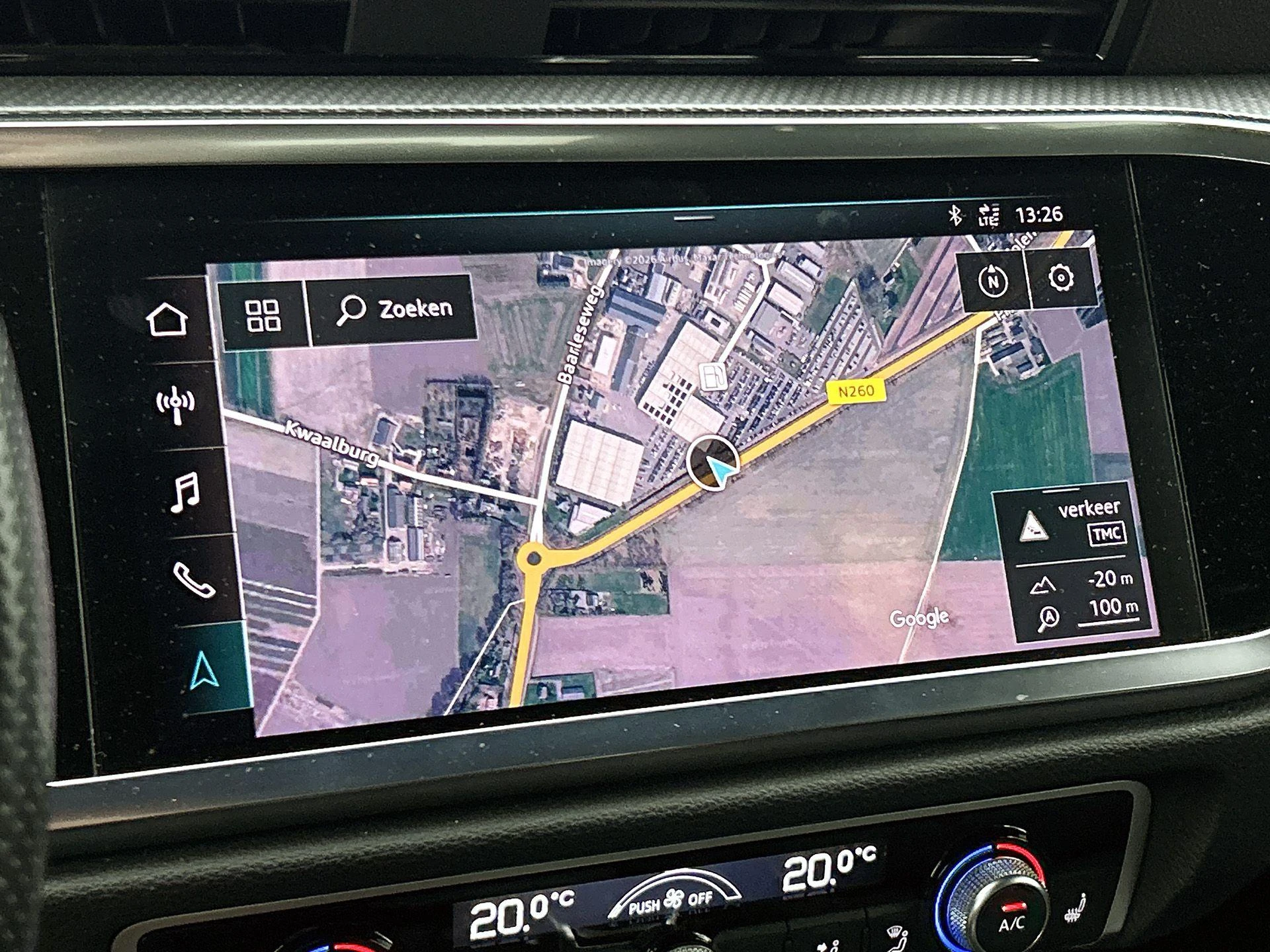 Audi-Q3-image-27
