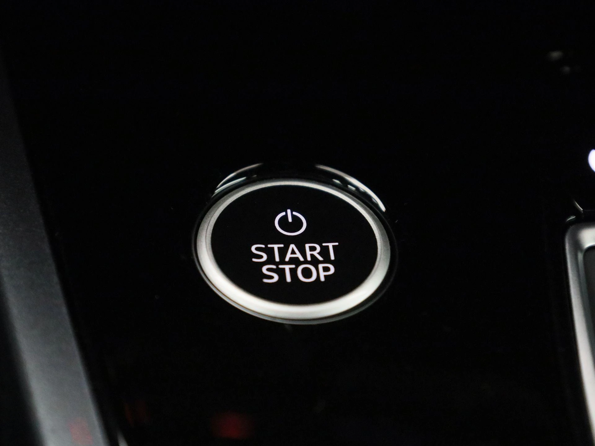 Audi-Q4 Sportback e-tron-image-28