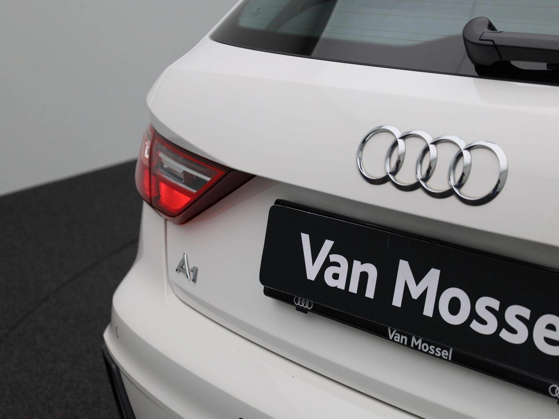 Audi-A1 Sportback-image-10