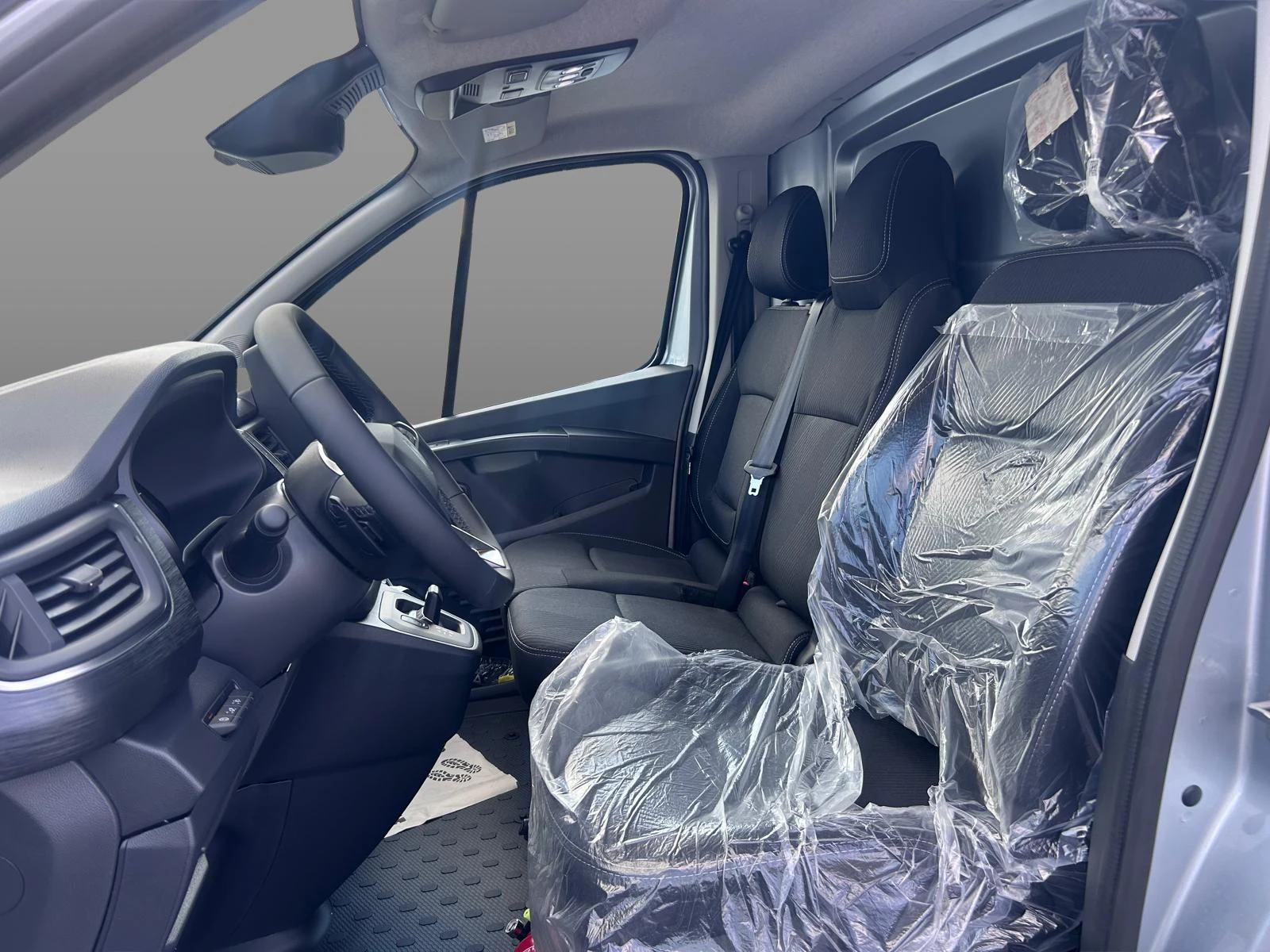 Renault-Trafic-image-7