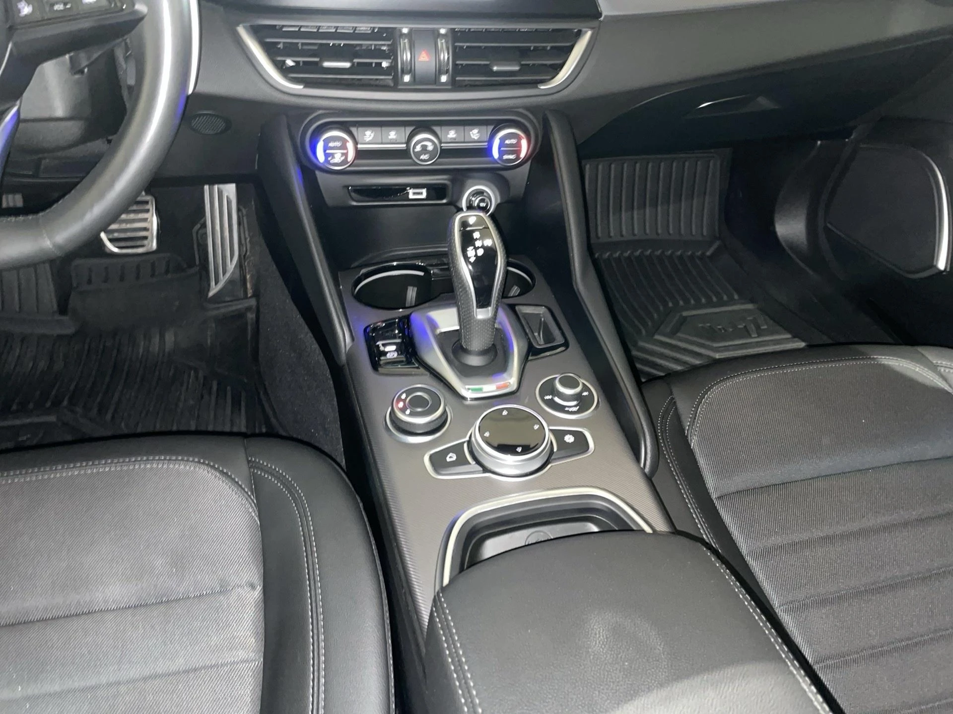 Alfa Romeo-Giulia-image-9