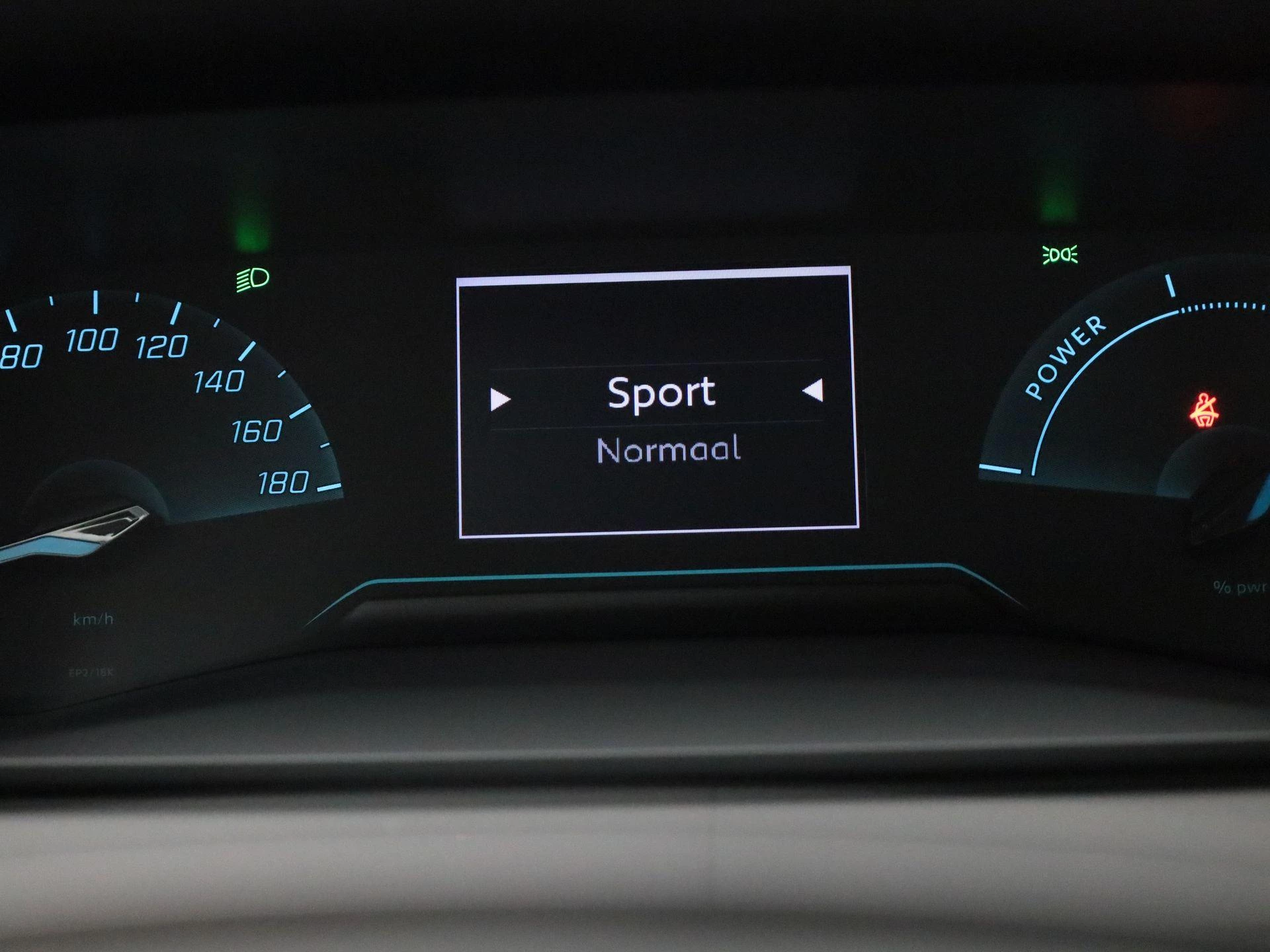 Peugeot e-208 EV Active 50 kWh
