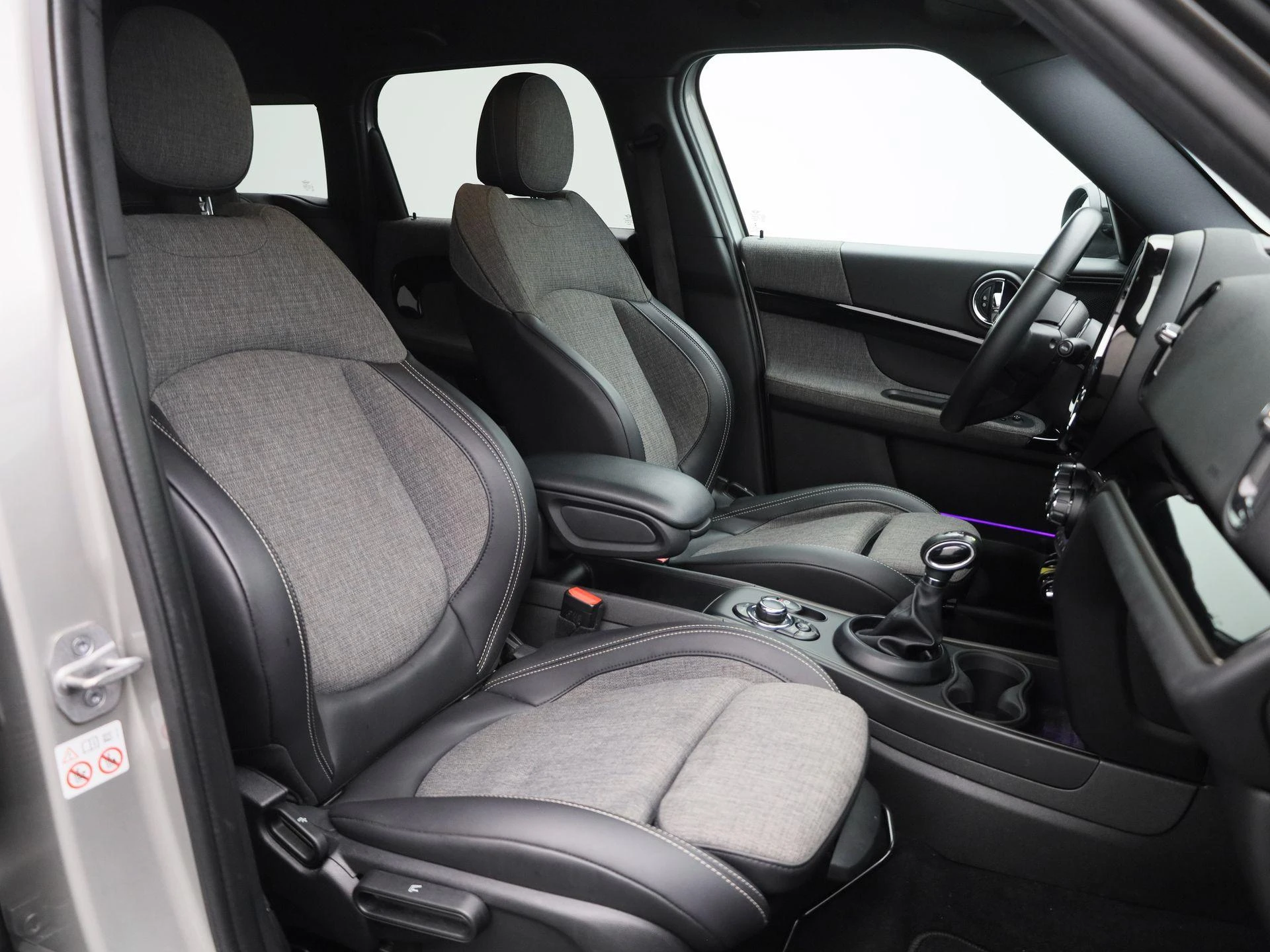 MINI-Countryman-image-36