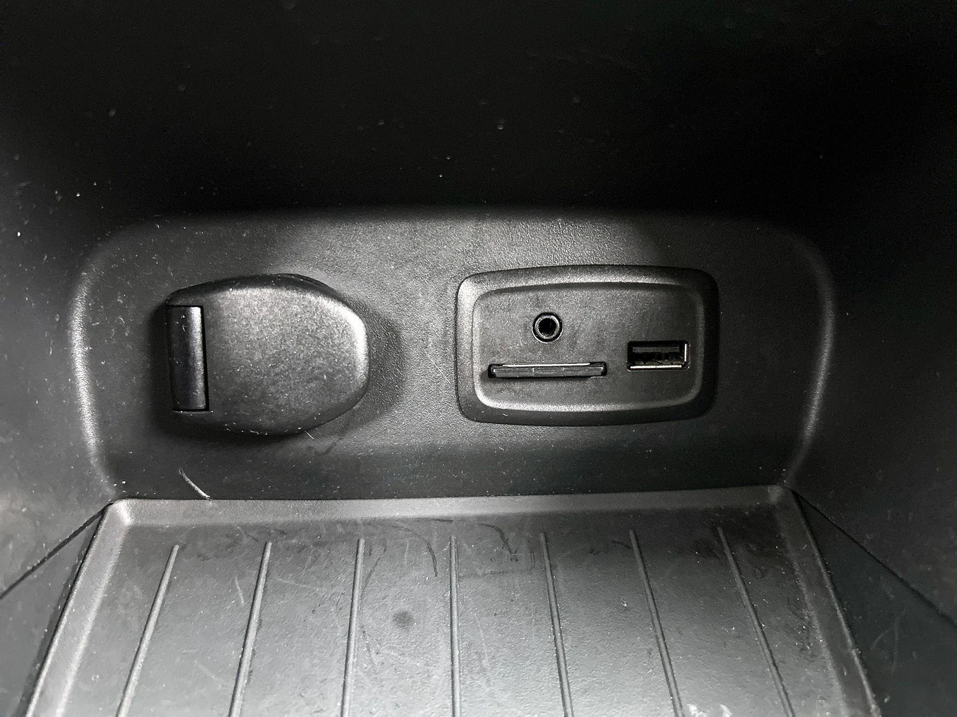 Renault-Captur-image-32