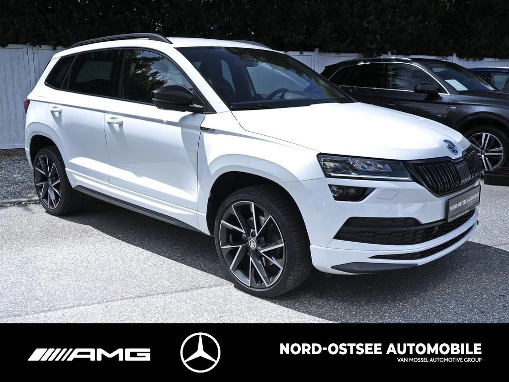 Škoda Karoq 1.5 TSI ACT SPORTLINE OPF AHK SHZ BLUETH. Sportline