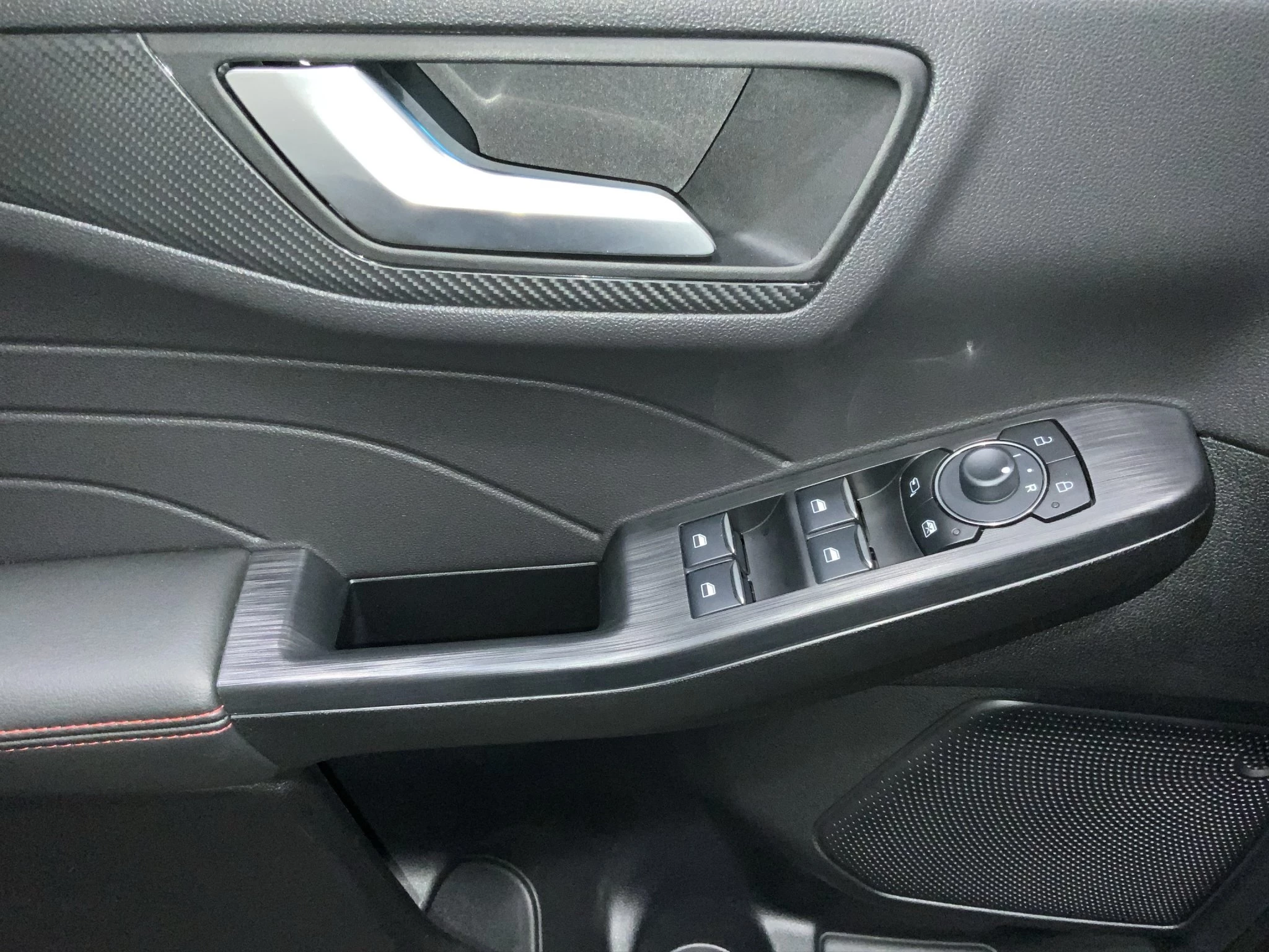 Ford Kuga ST-Line Aut.*KAM*LED-MATRIX*NAVI*GRA*WINTER-PKT.