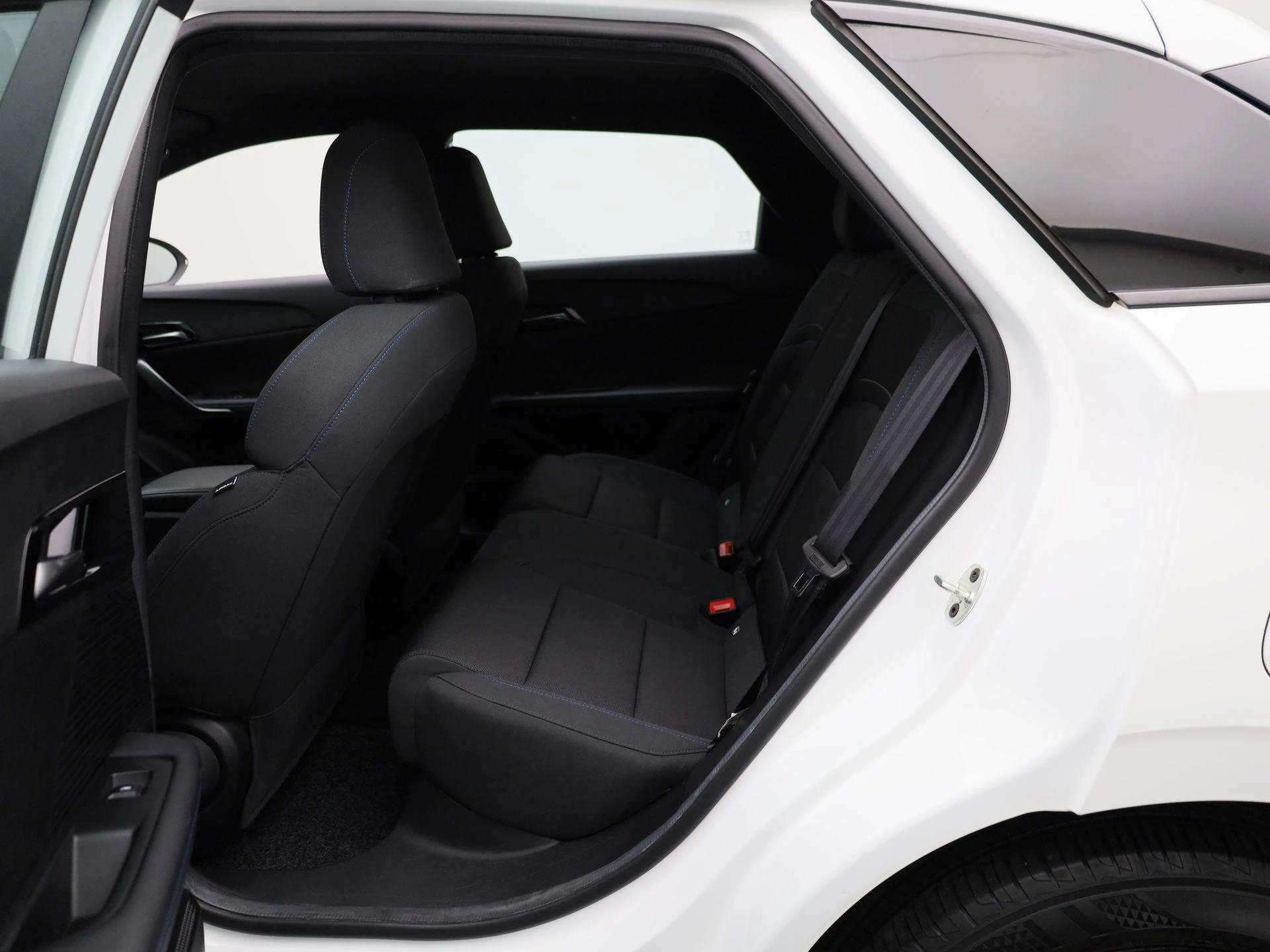 MG-MG4 EV-image-9
