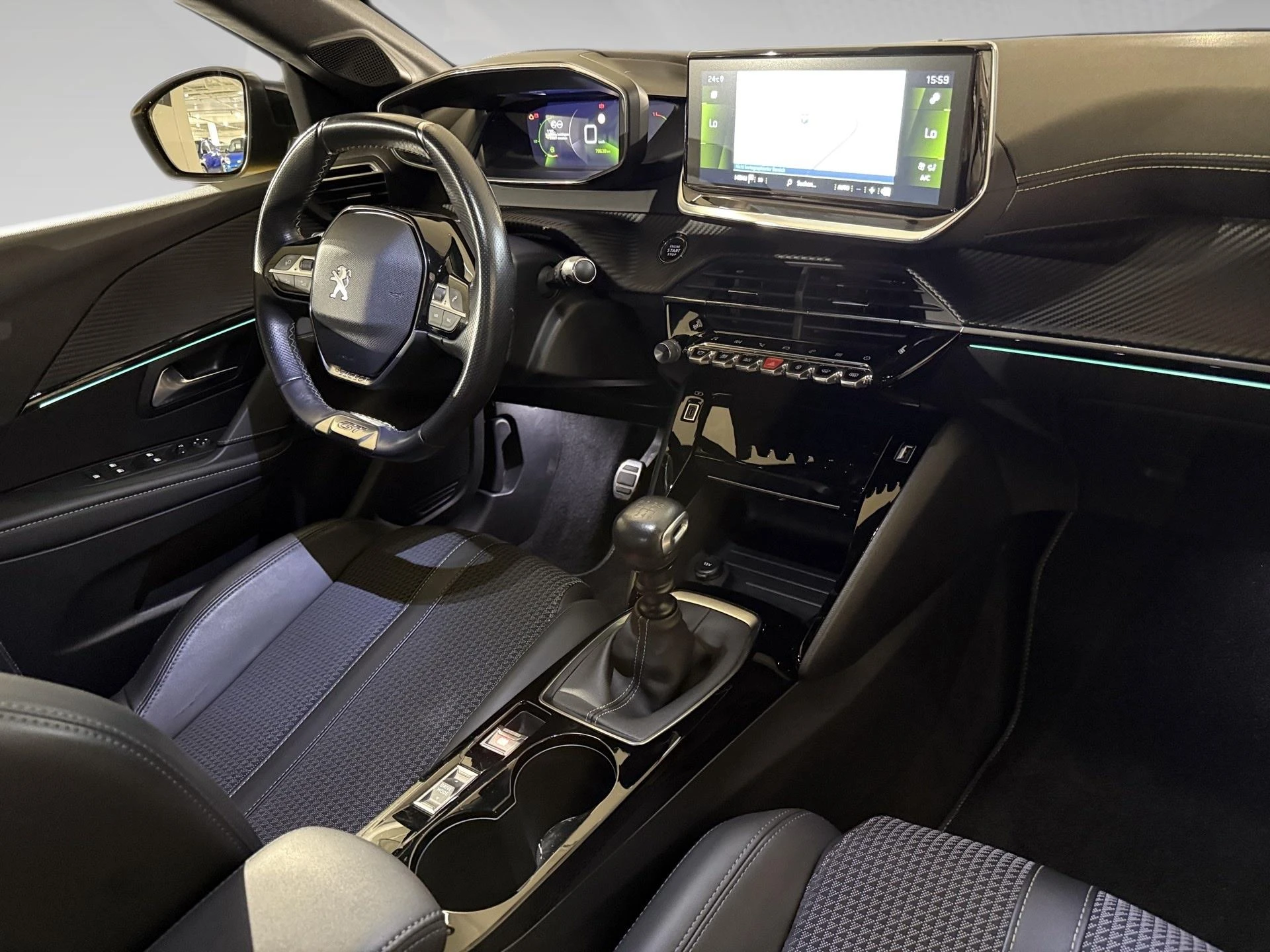 Peugeot-208-image-6