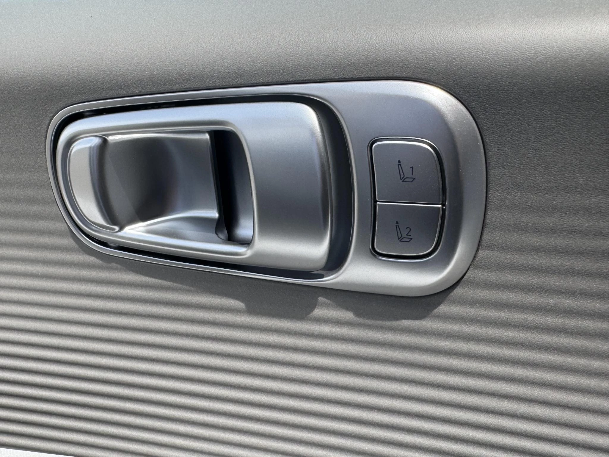 Hyundai-IONIQ 6-image-7