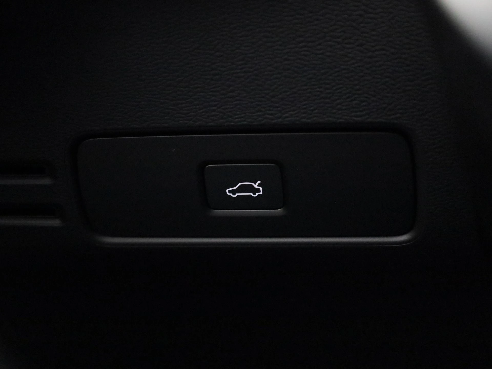 Volvo-XC40-image-23