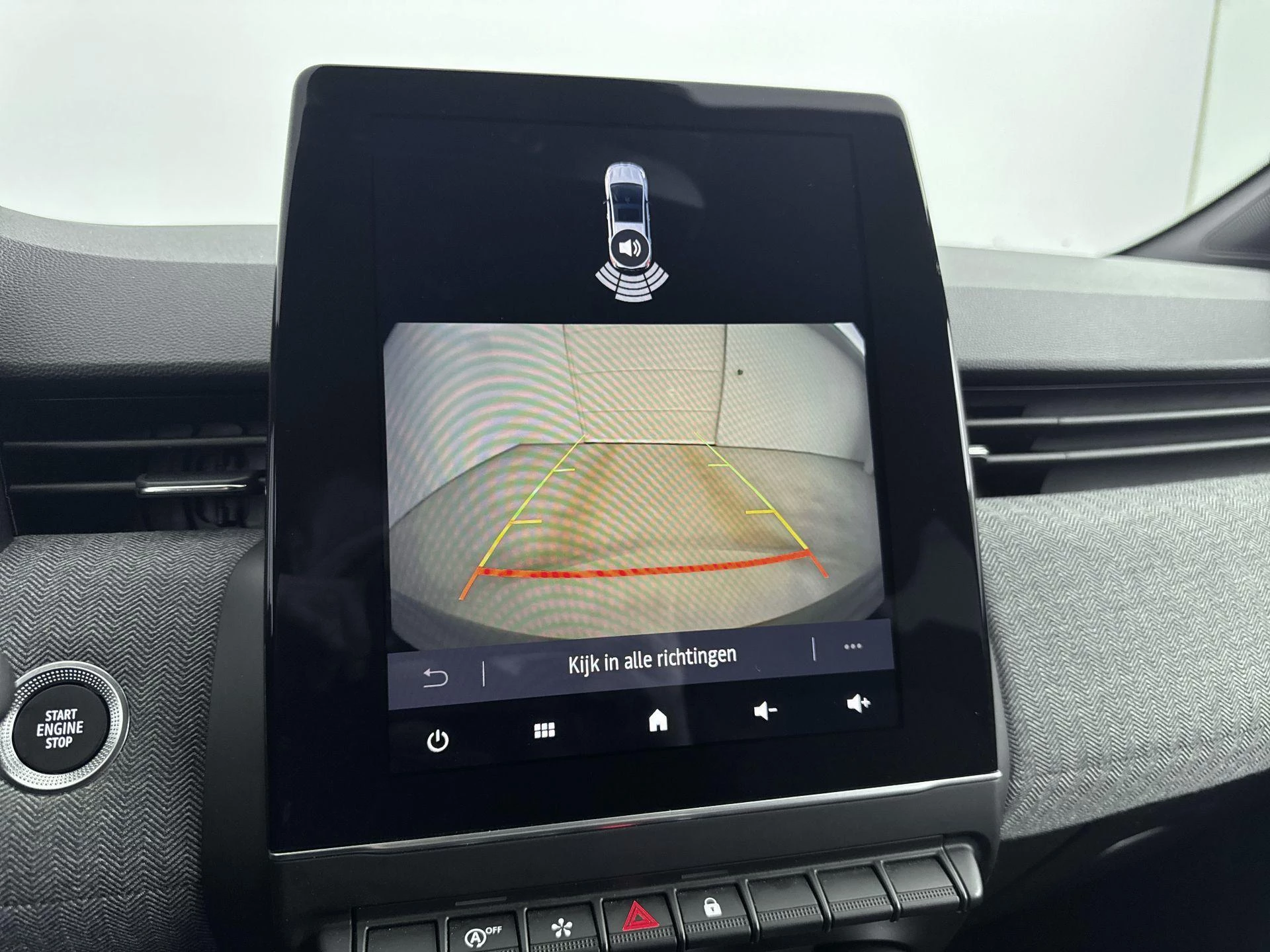 Renault-Clio-image-20