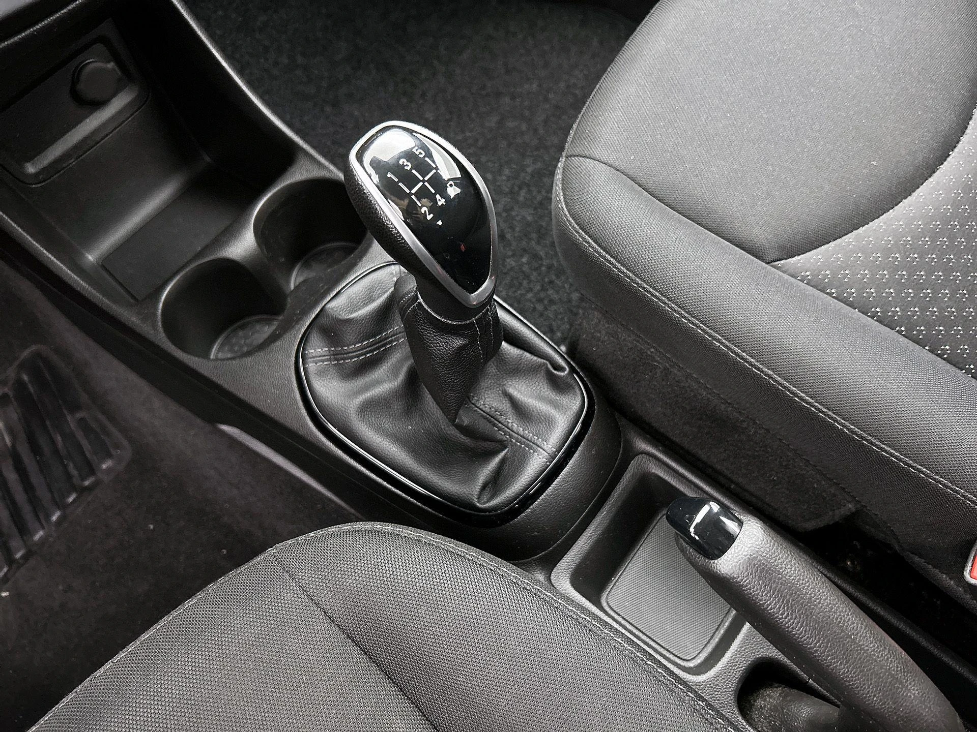 Opel-KARL-image-16