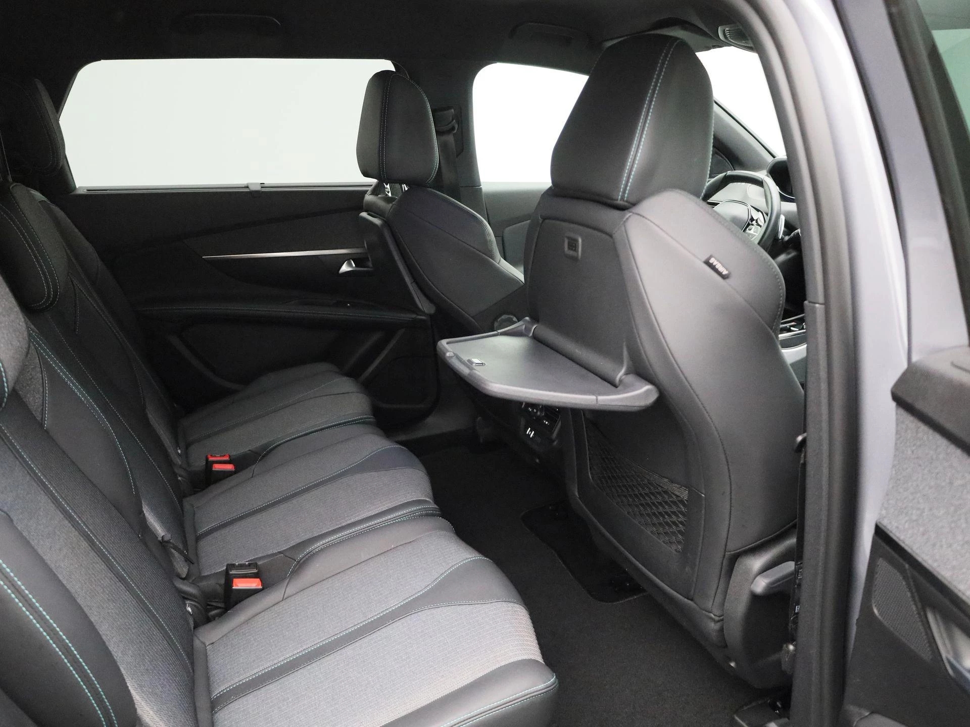 Peugeot-5008-image-37