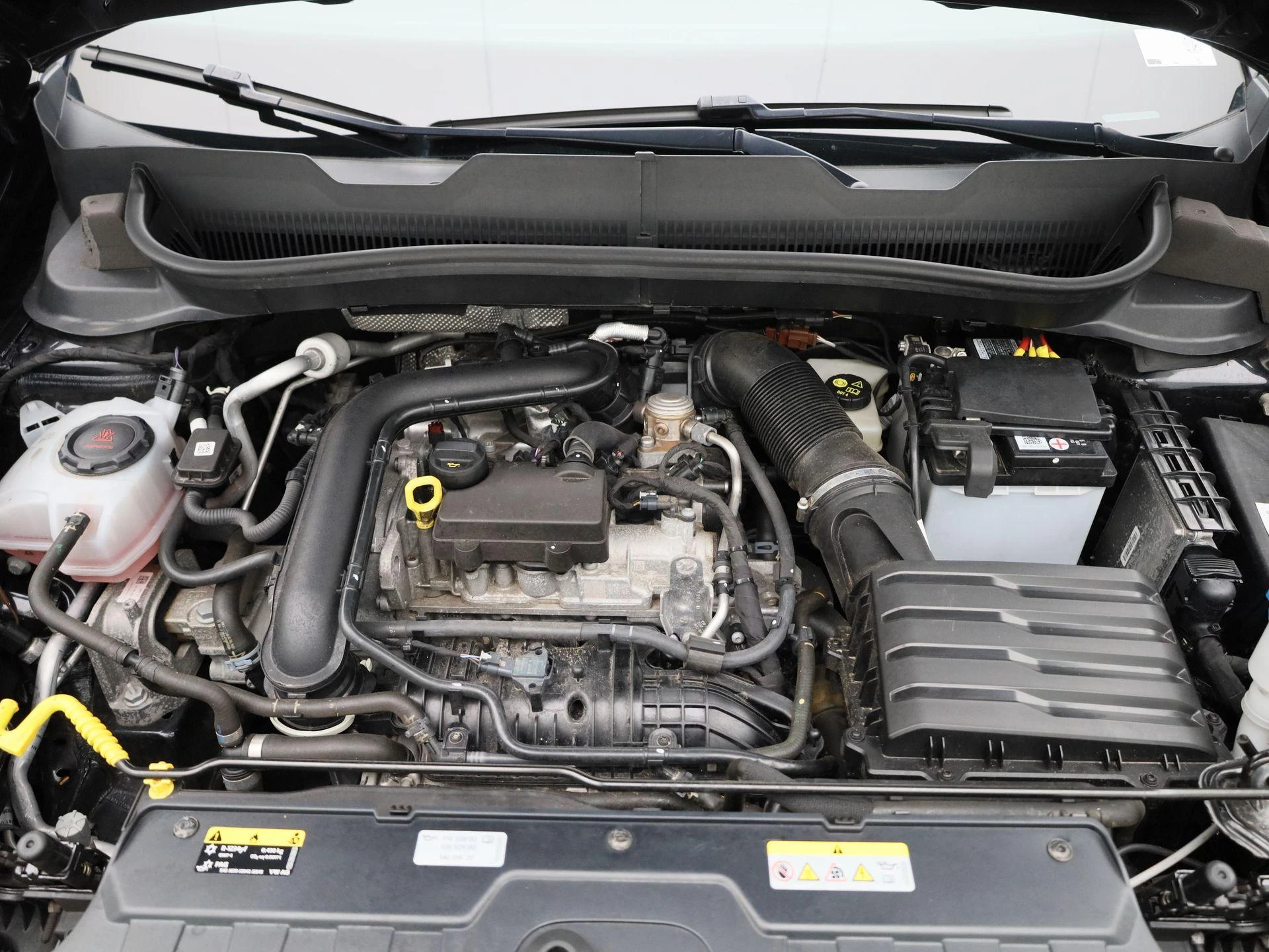 Volkswagen-T-Cross-image-33