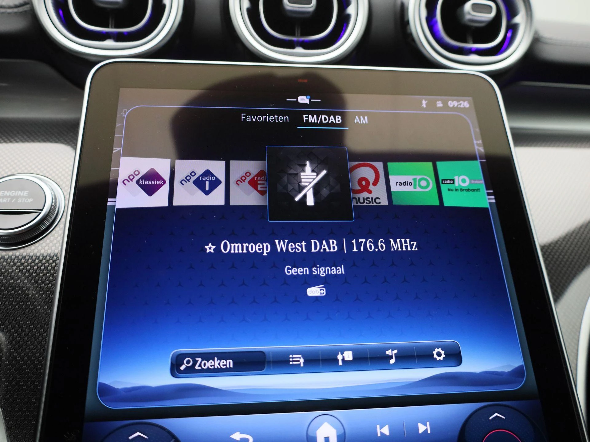 Mercedes-Benz-C-Klasse-image-22