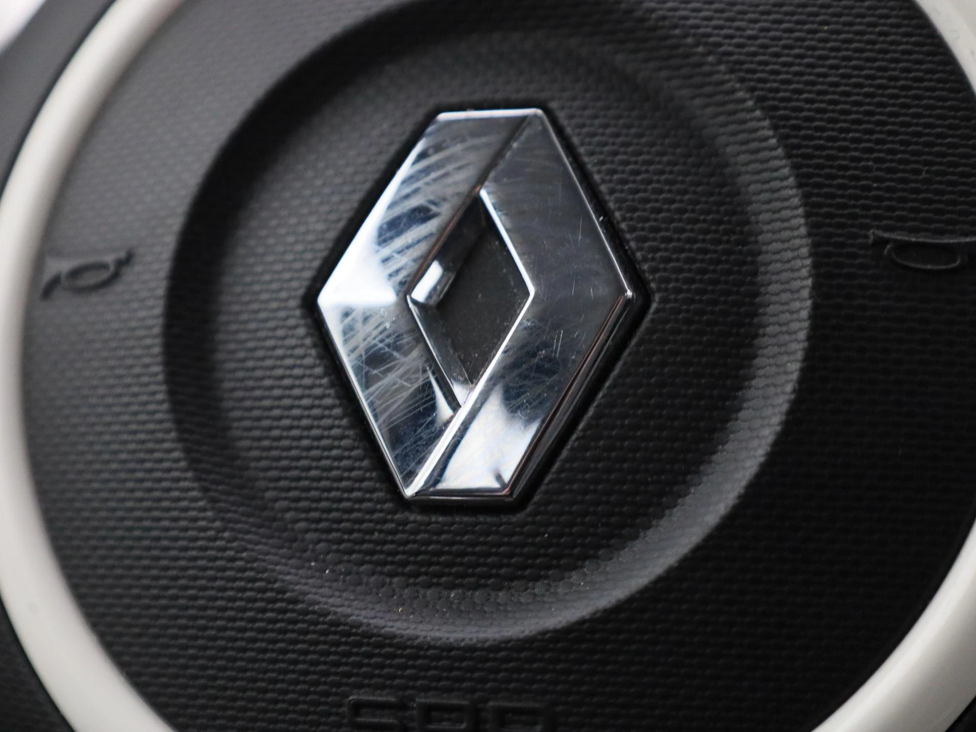 Renault-Twingo-image-22