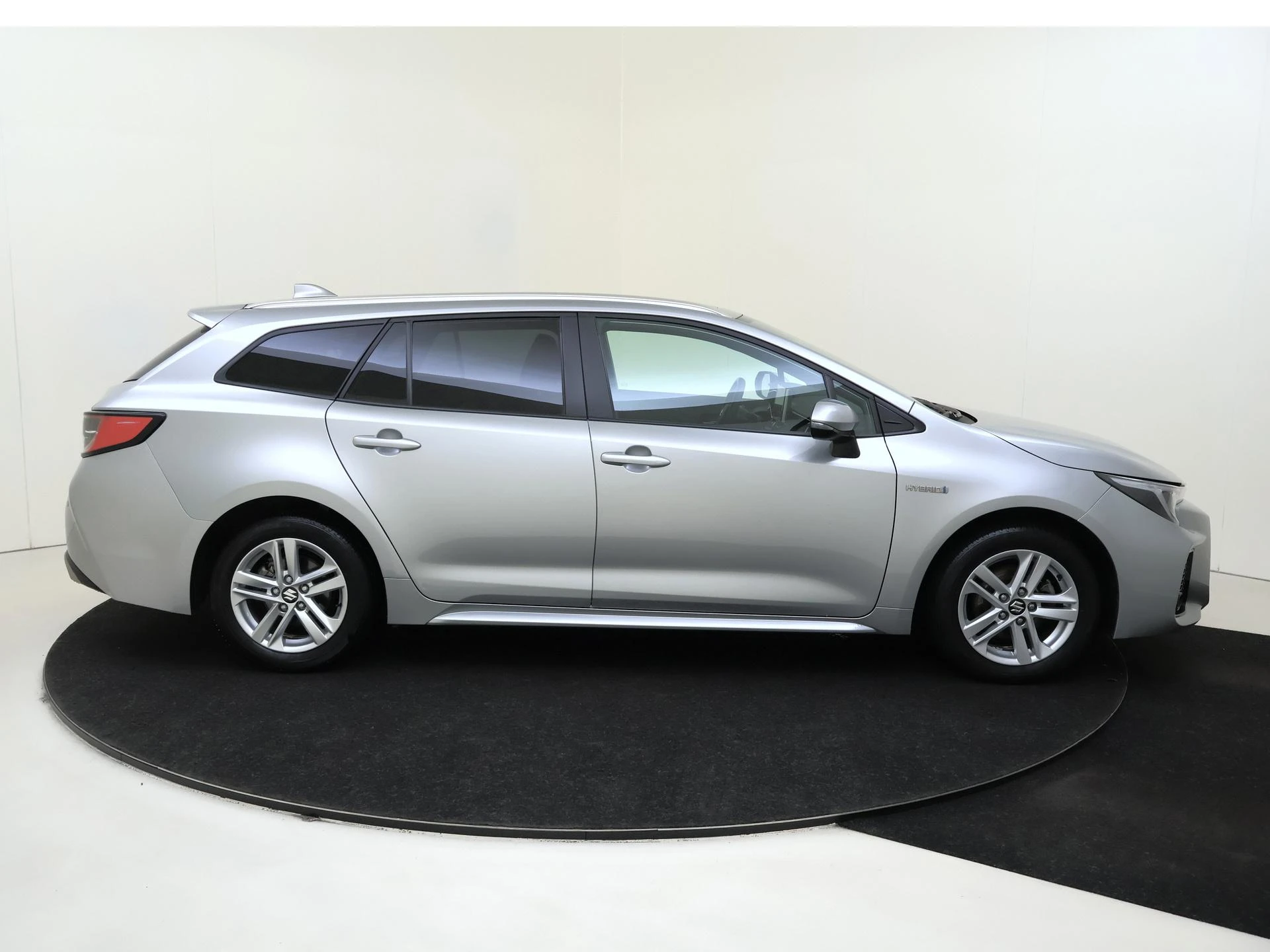 Suzuki-Swace-image-8