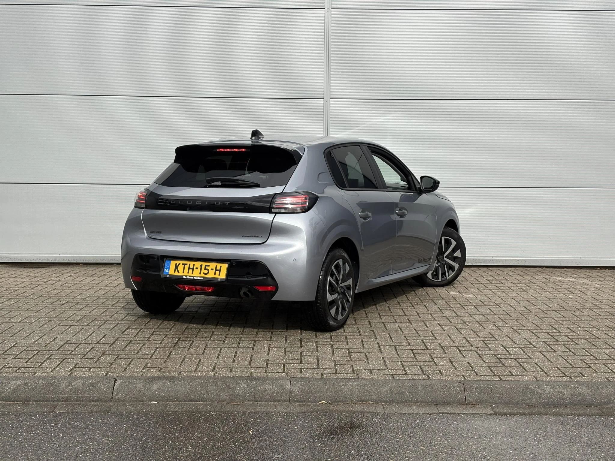 Peugeot-208-image-5