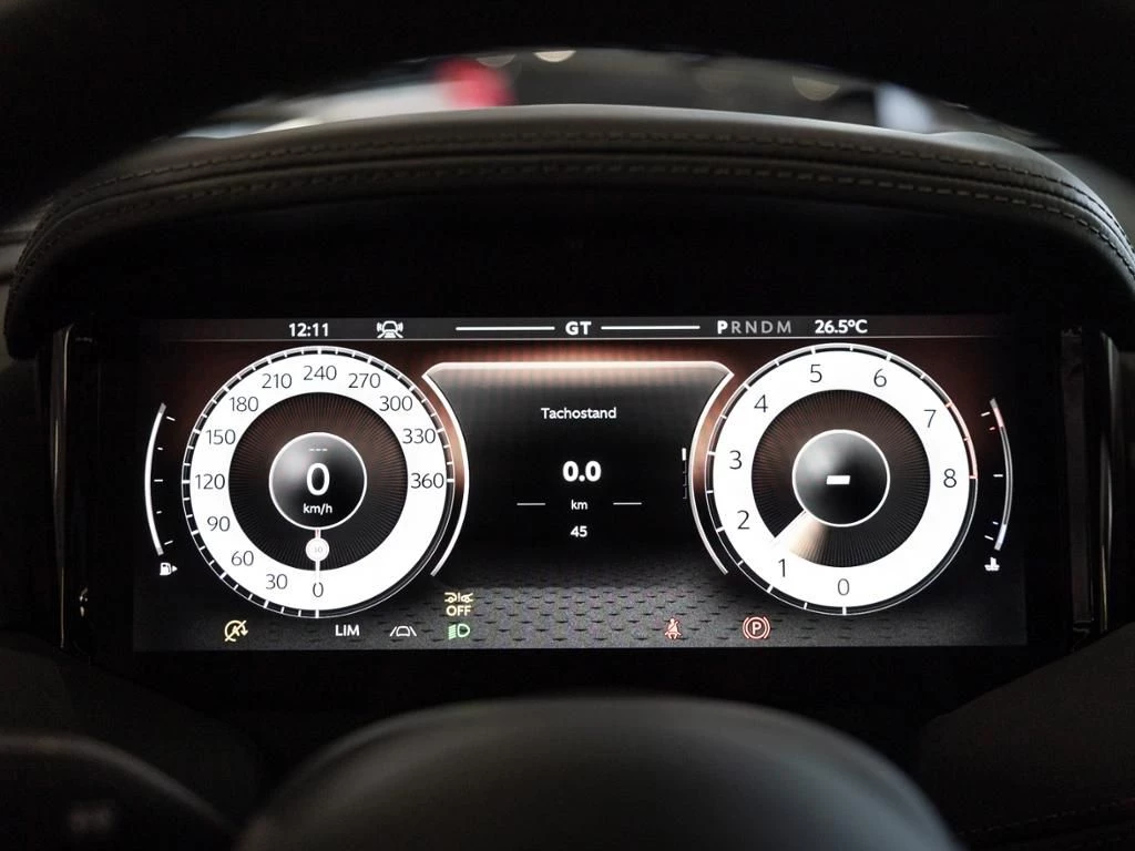 Aston Martin DB12 Coupe Aston Martin Hamburg