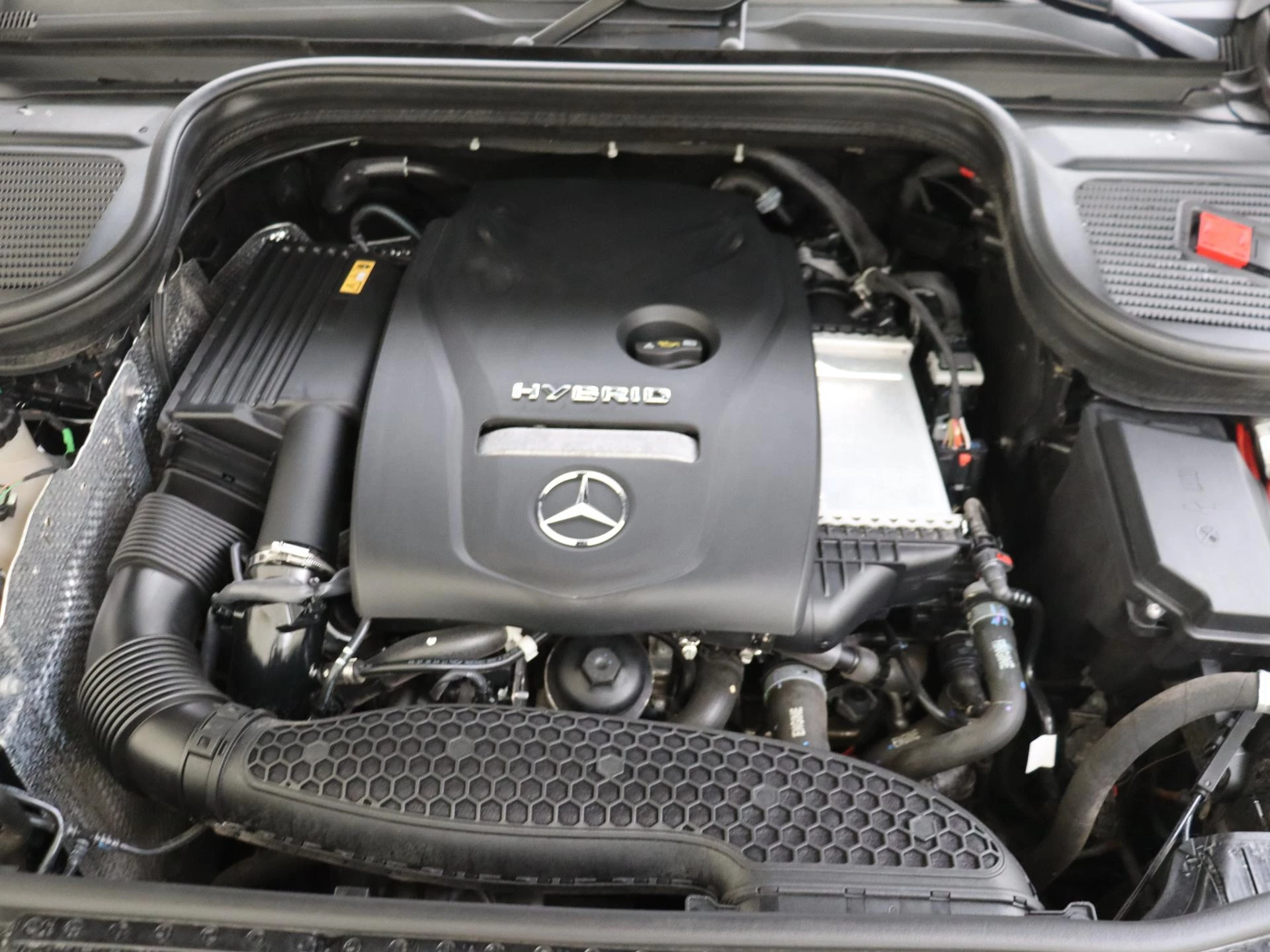 Mercedes-Benz-GLE-image-4