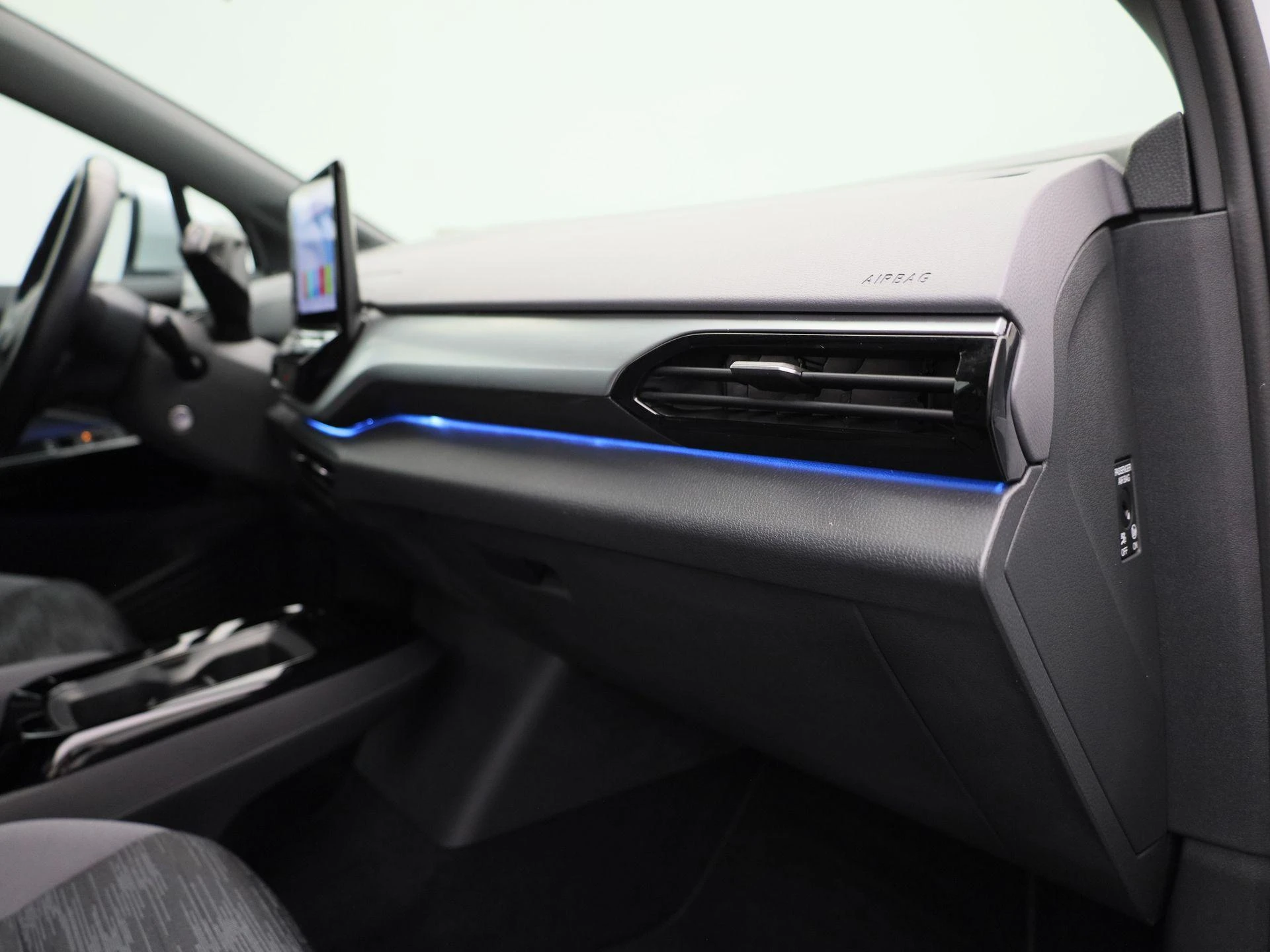 Volkswagen-ID.4-image-38