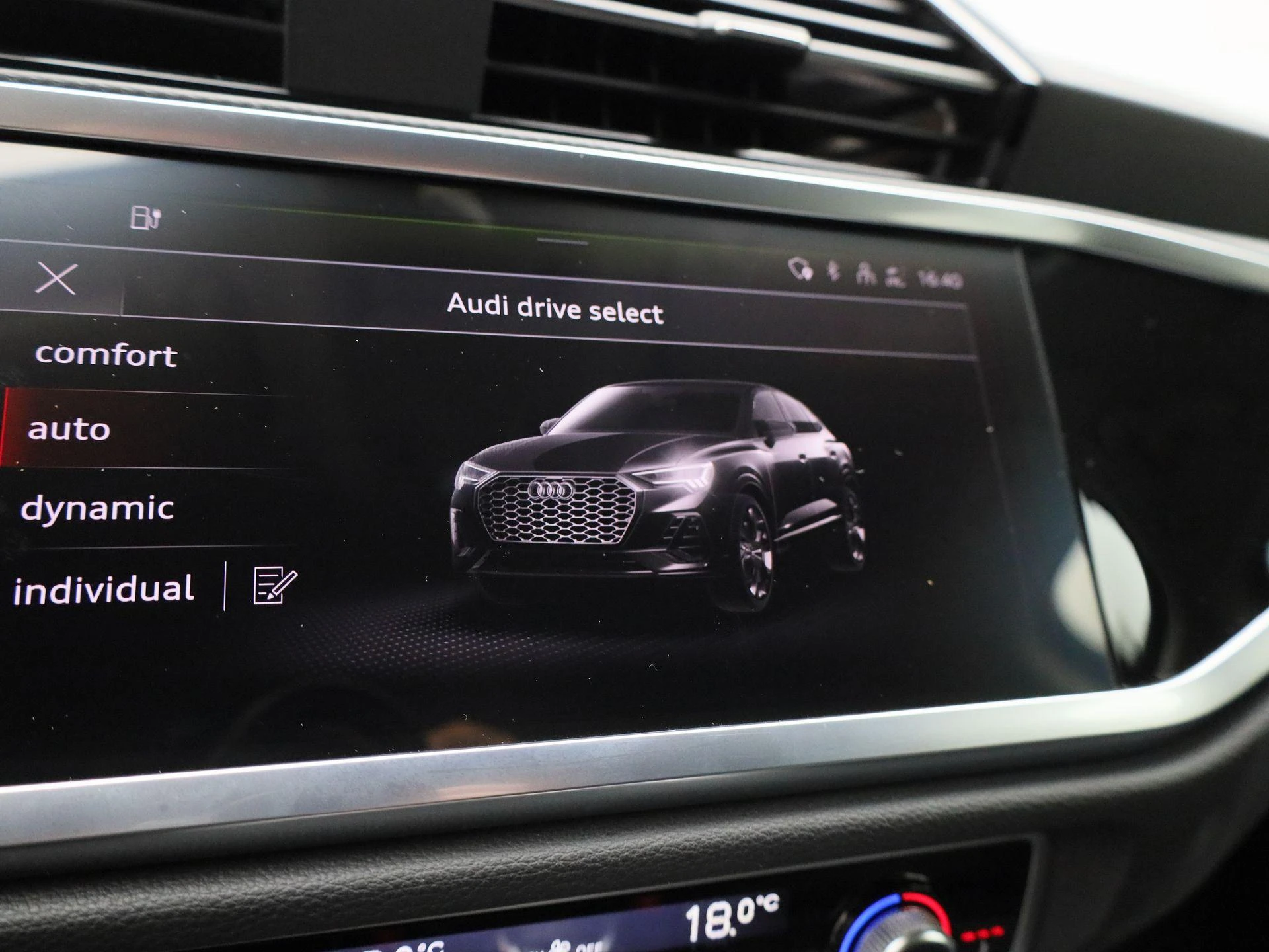 Audi-Q3-image-31