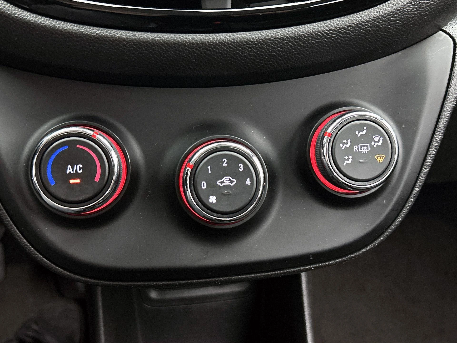 Opel-KARL-image-23