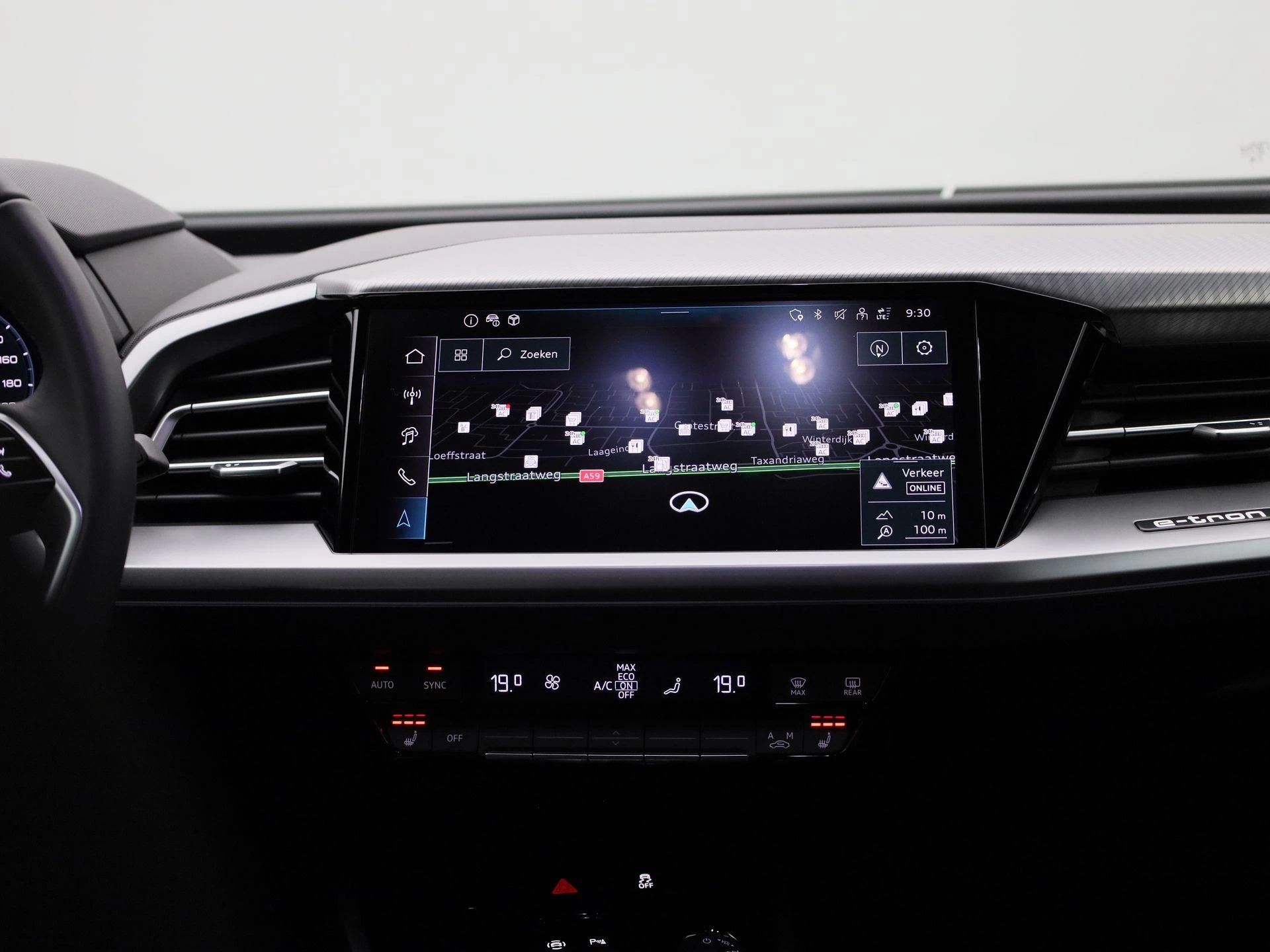 Audi-Q4 e-tron-image-8