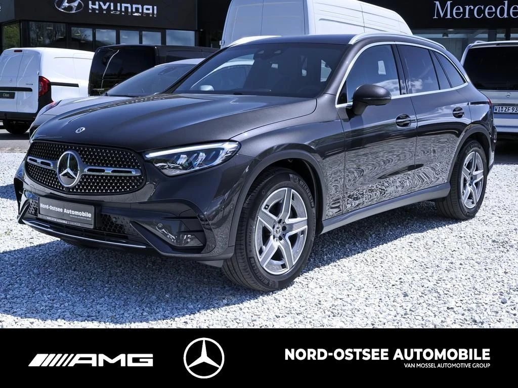 Mercedes-Benz GLC 300 d AMG 4M AHK DISTRONIC MBUX SHZ KEYLESS AMGX254 GLC 300 d AMG 4M AHK DISTRONIC MBUX SHZ KEYLESS AMG