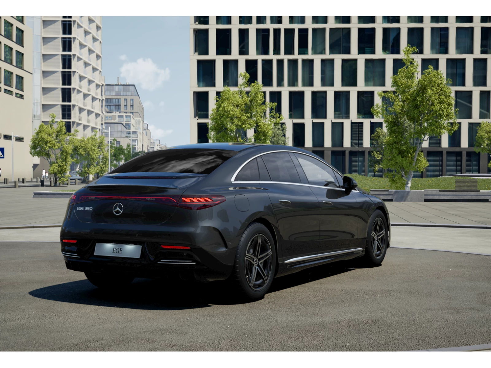 Mercedes-Benz-EQE-image-1