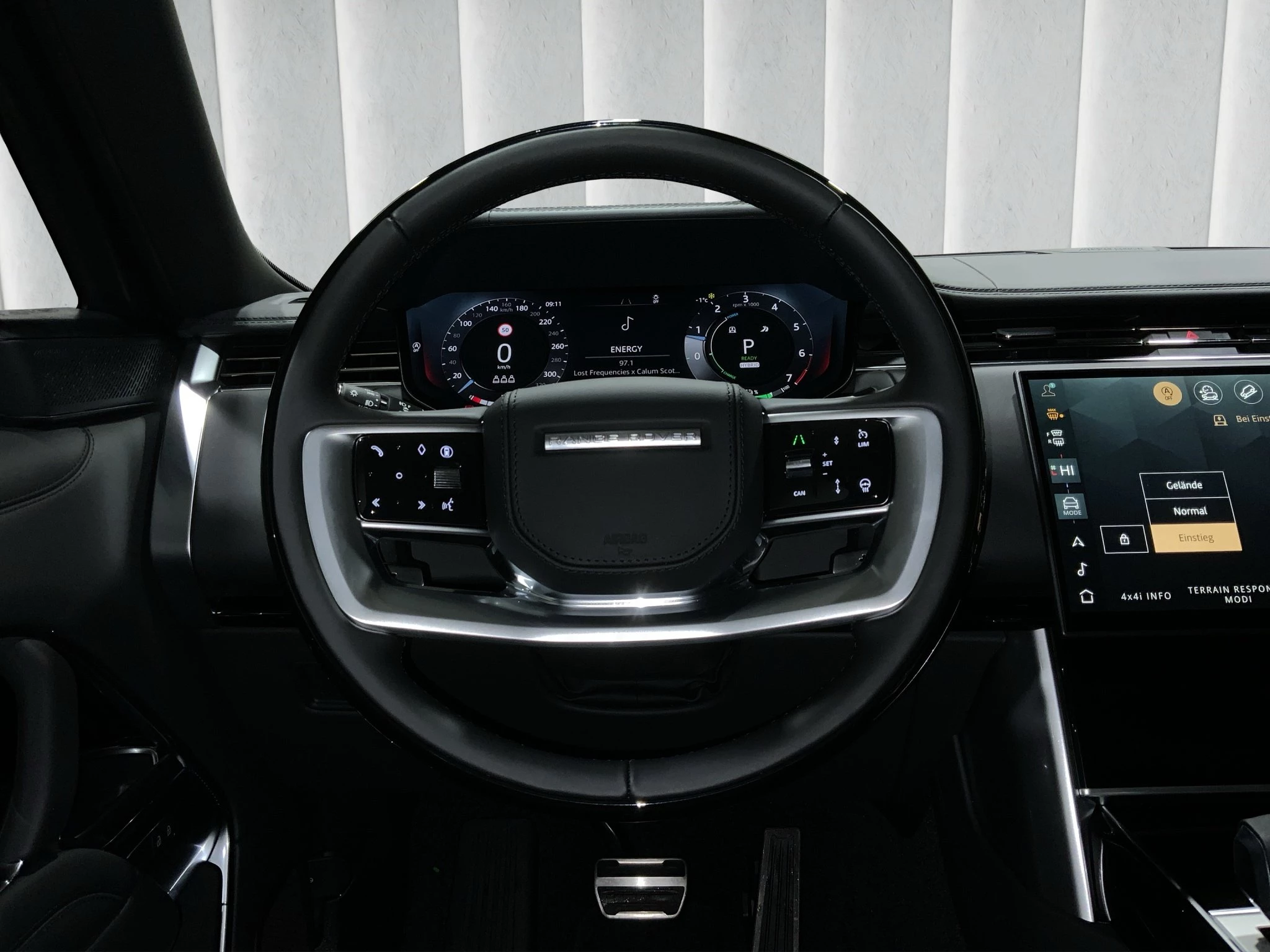 Land Rover Range Rover P550e Autobiography 22 Shadow | AHK