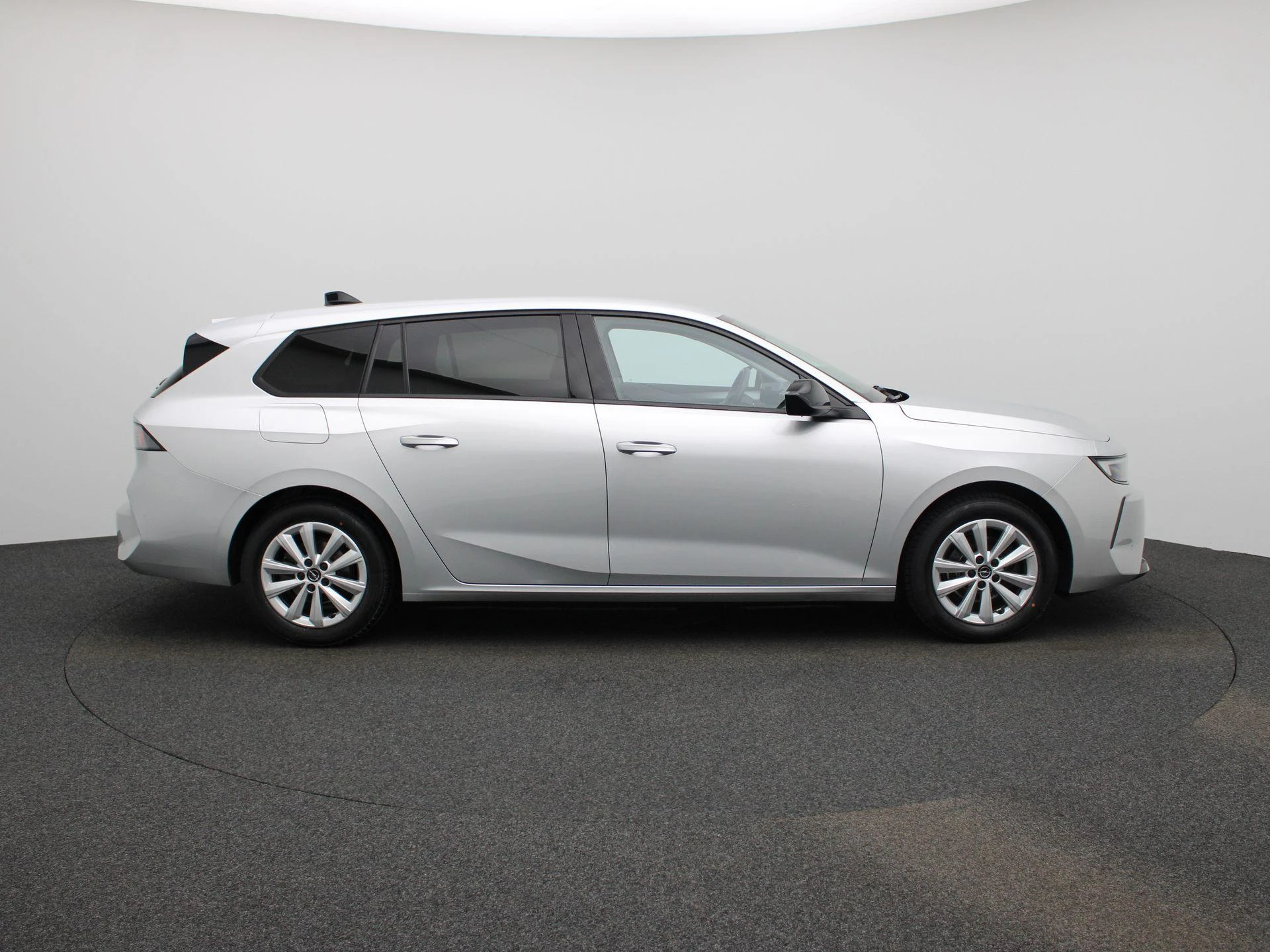 Opel-Astra-image-5